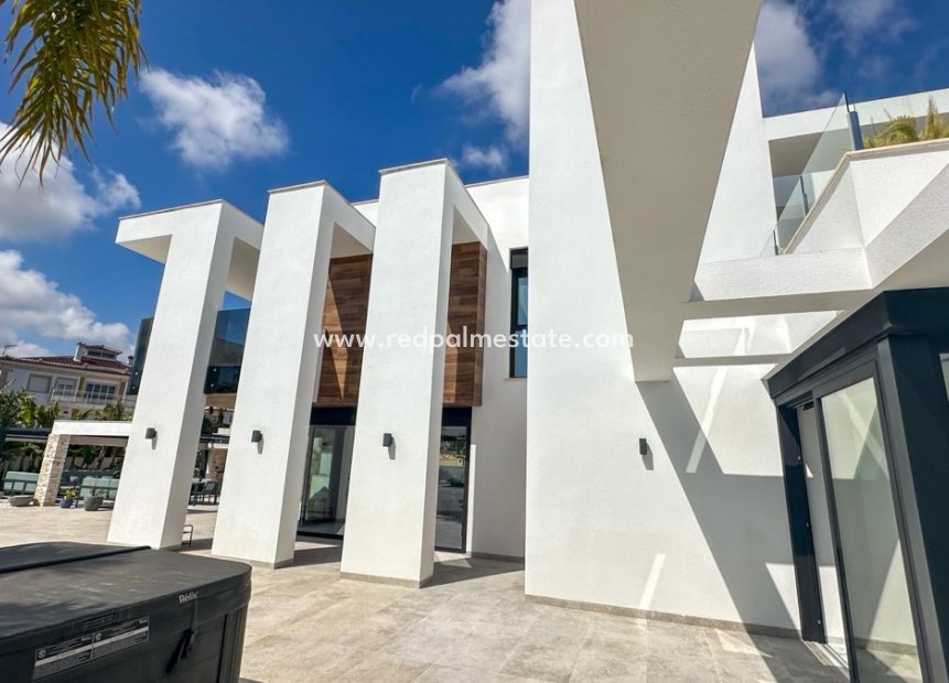 Återförsäljning - Villa -
Orihuela Costa - Villamartín