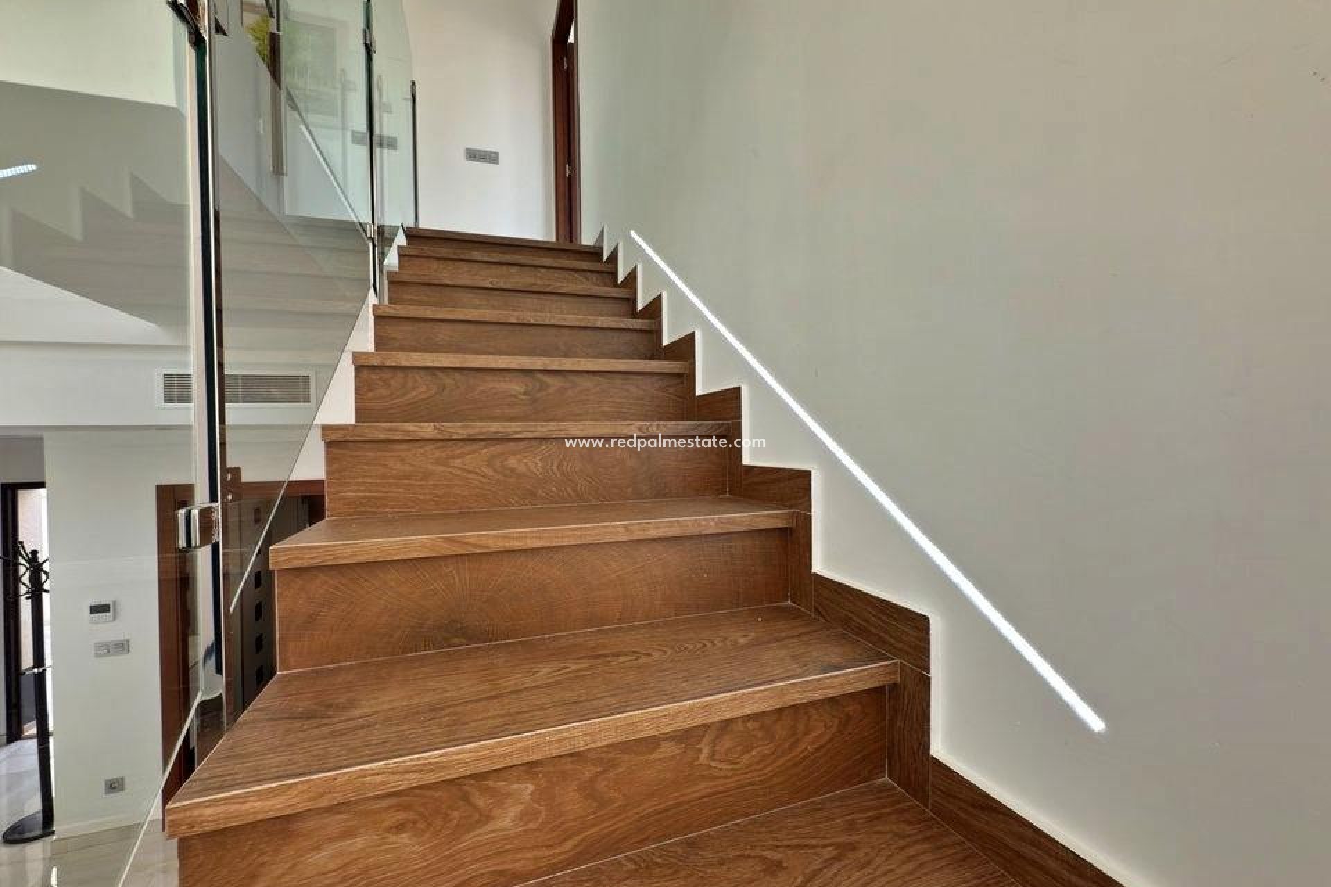 Återförsäljning - Villa -
Orihuela Costa - Villamartín