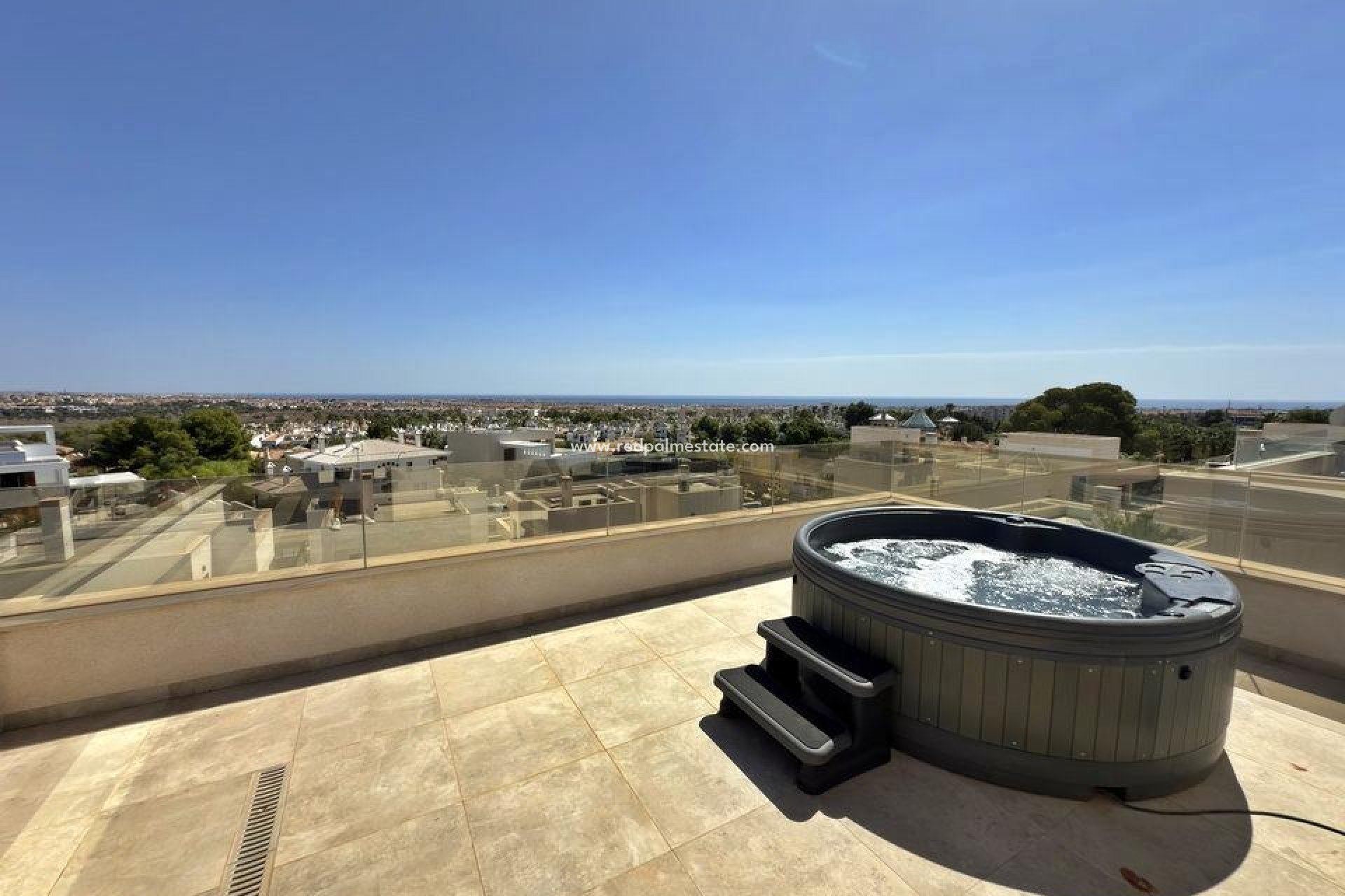 Återförsäljning - Villa -
Orihuela Costa - Villamartín