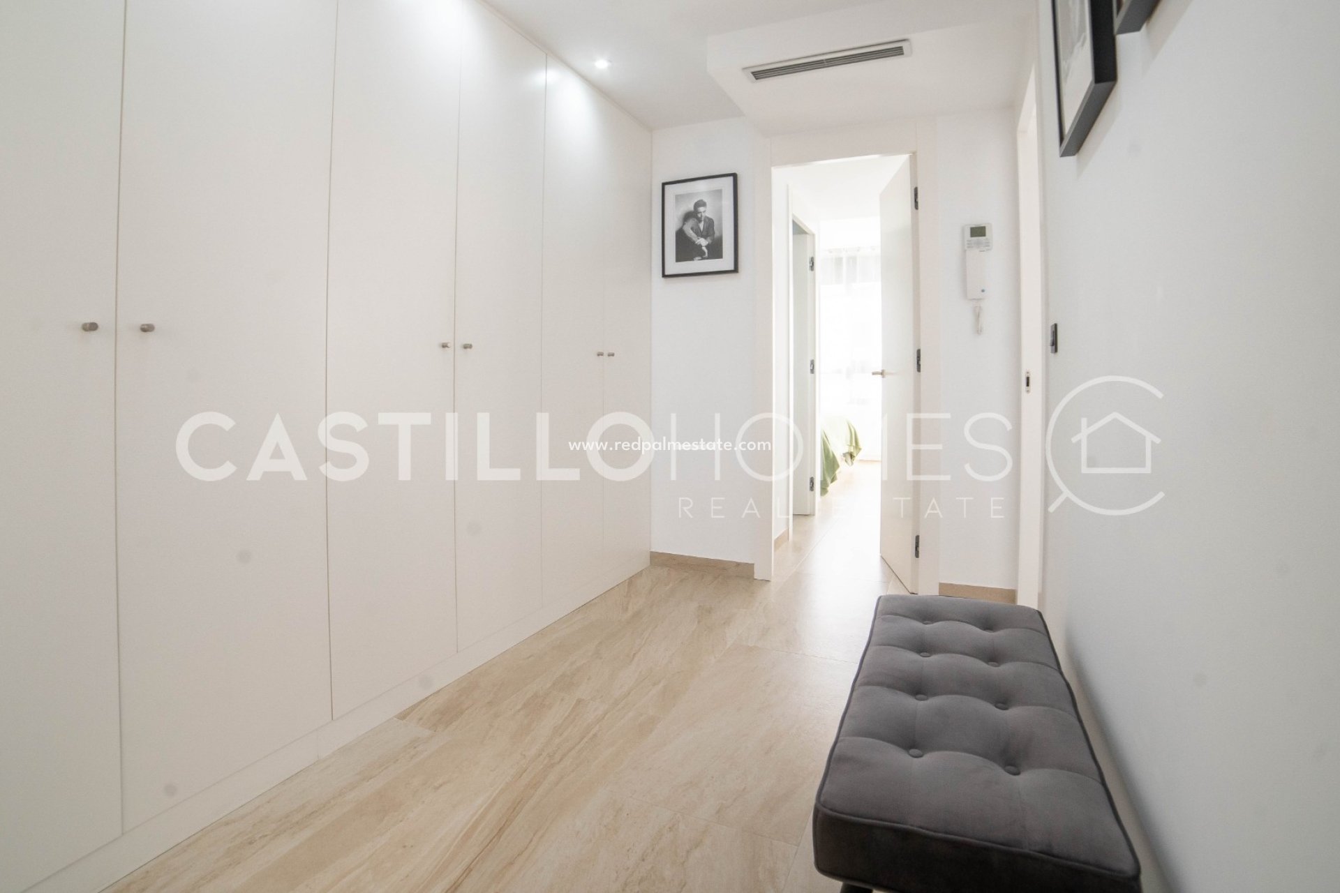 Återförsäljning - Villa -
Orihuela Costa - Villamartín