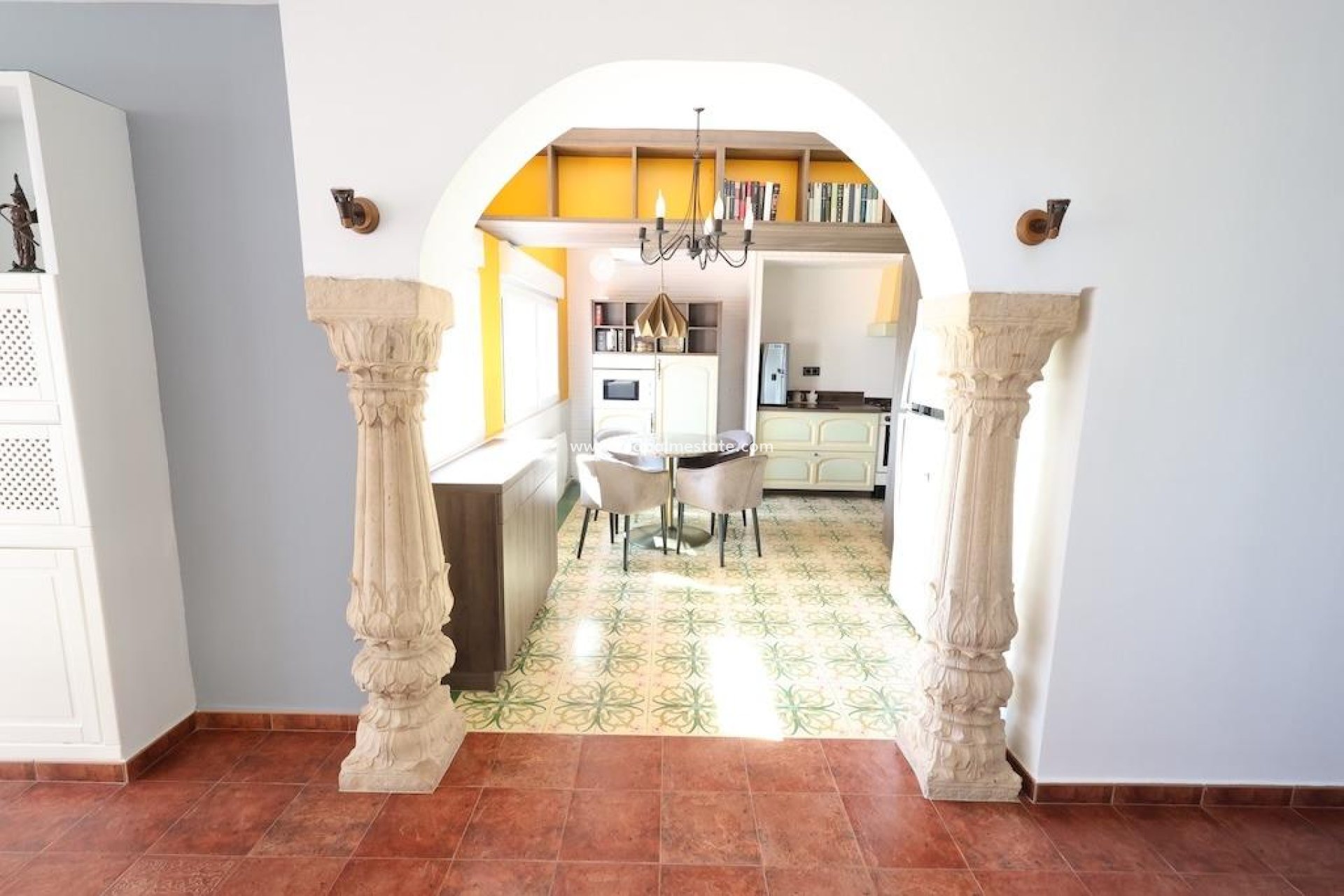 Återförsäljning - Villa -
Orihuela Costa - Villamartín