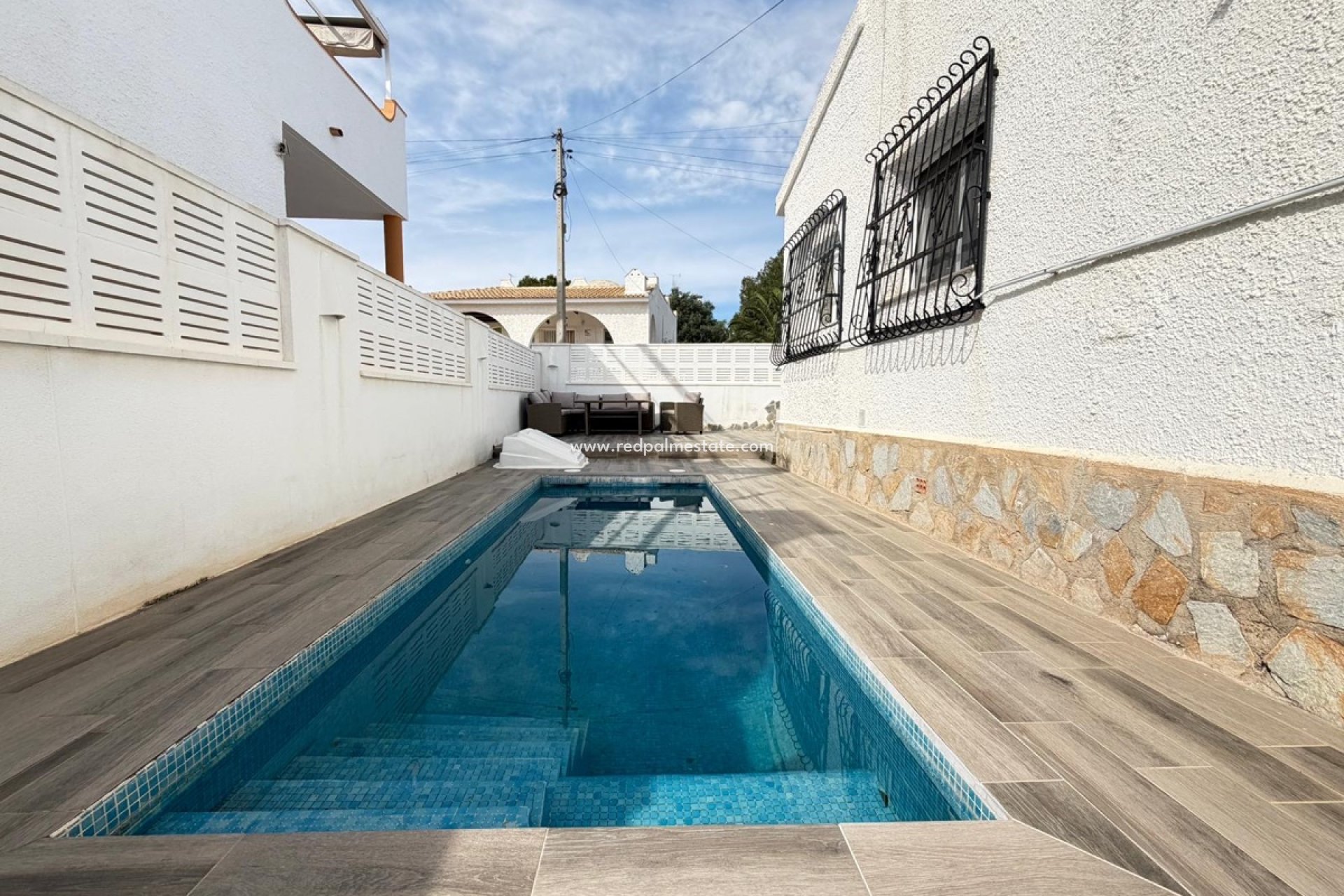Återförsäljning - Villa -
Orihuela Costa - Villamartín