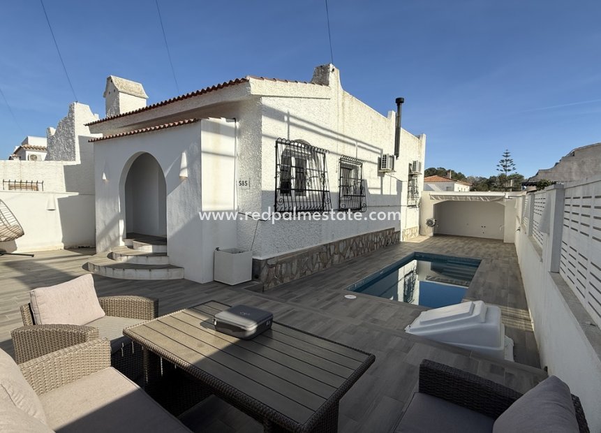 Återförsäljning - Villa -
Orihuela Costa - Villamartín