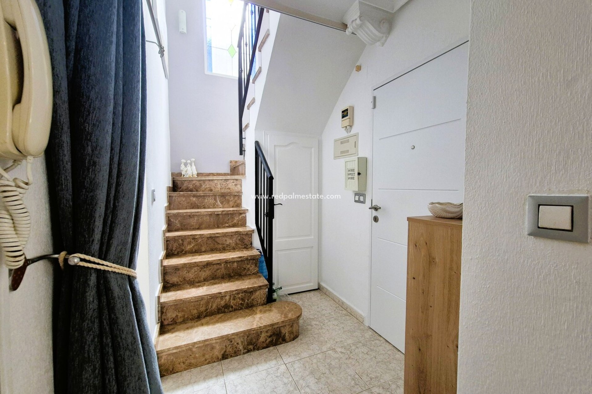 Återförsäljning - Villa -
Orihuela Costa - Villamartín