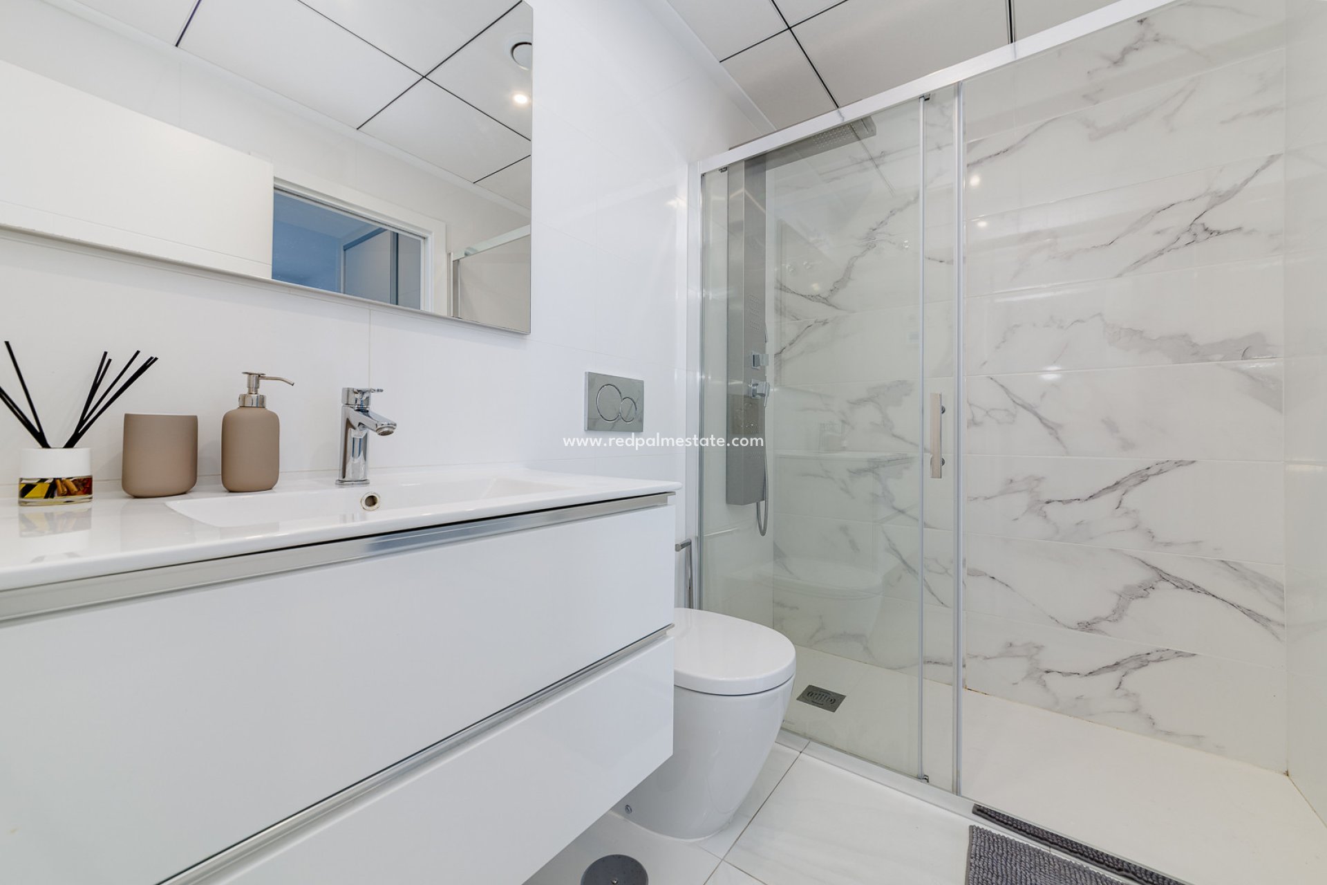 Återförsäljning - Villa -
Orihuela Costa - Villamartín