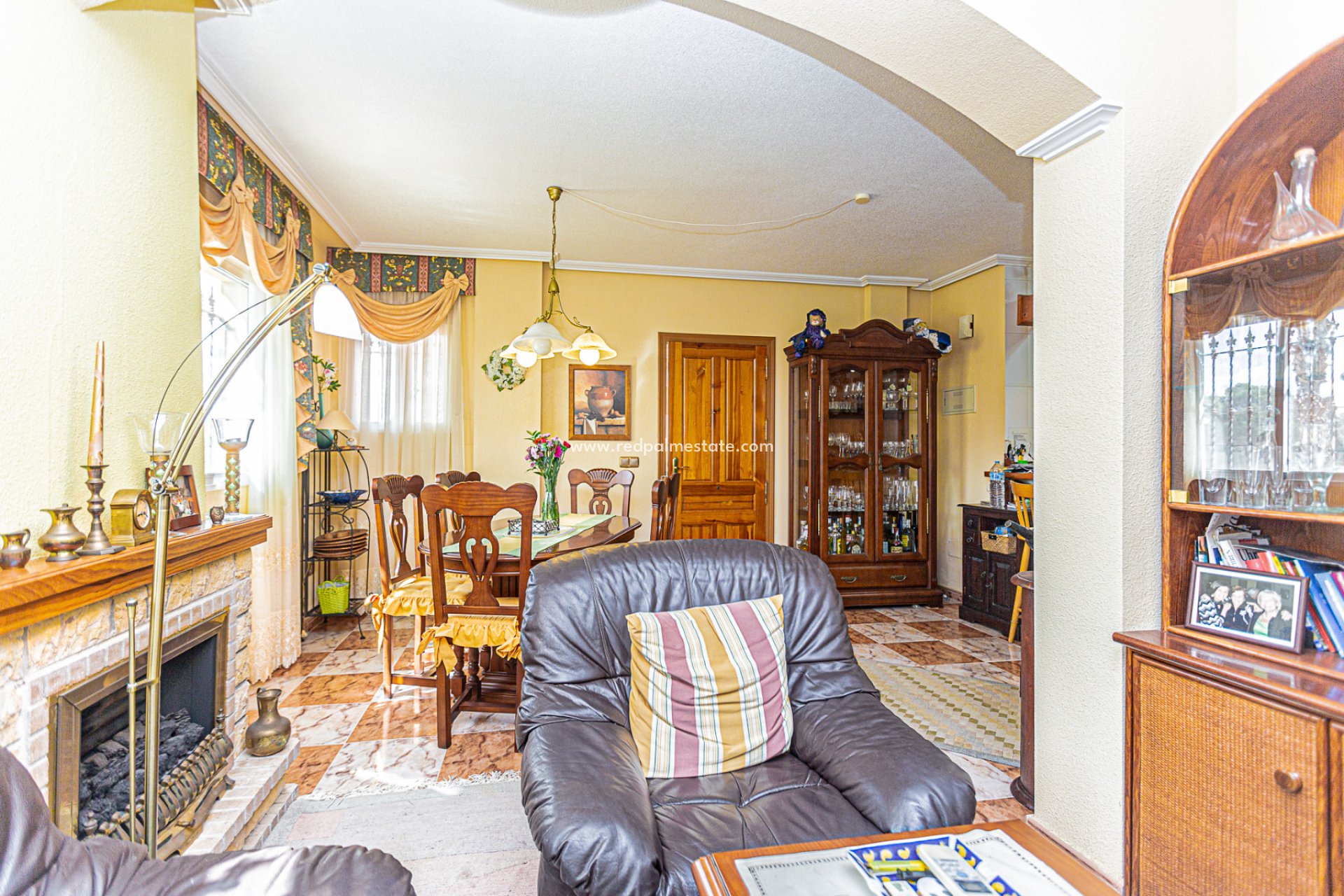 Återförsäljning - Villa -
Orihuela Costa - Villas San Jose