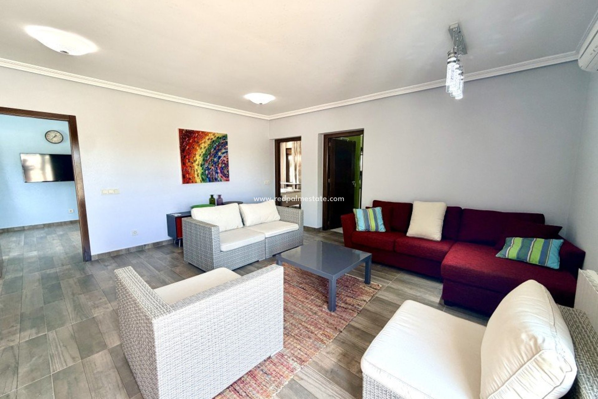 Återförsäljning - Villa -
Orihuela Costa