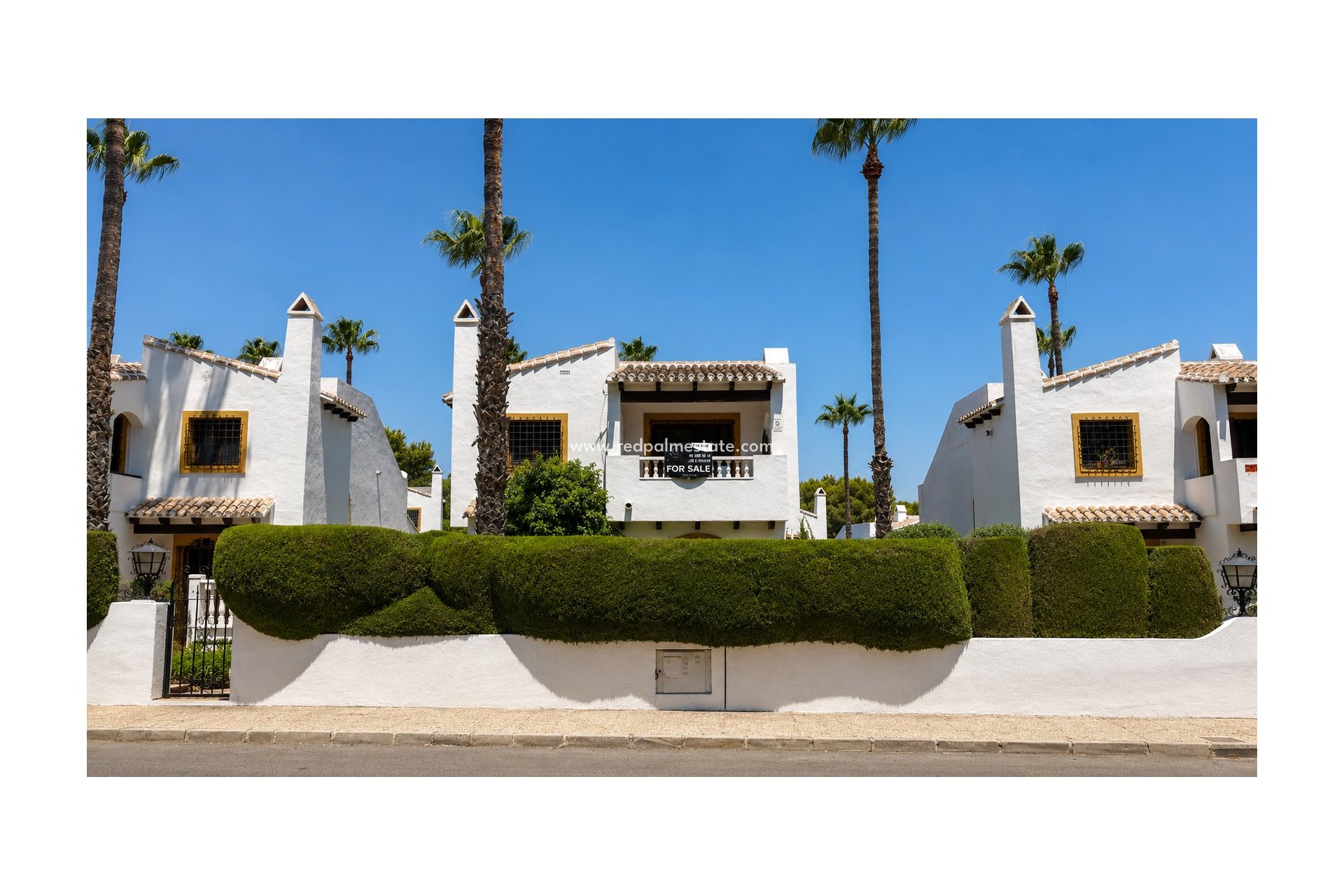 Återförsäljning - Villa -
Orihuela Costa