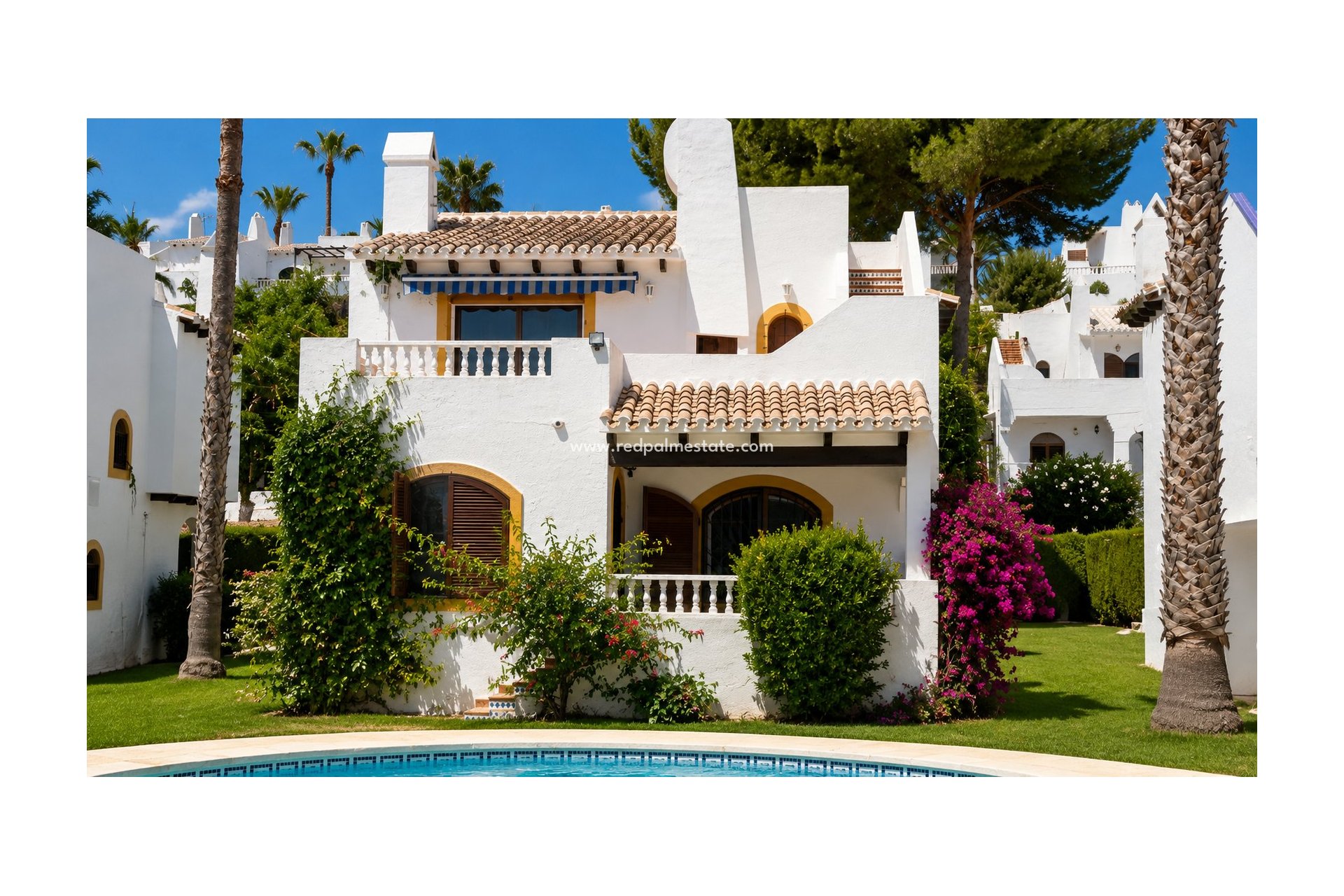 Återförsäljning - Villa -
Orihuela Costa