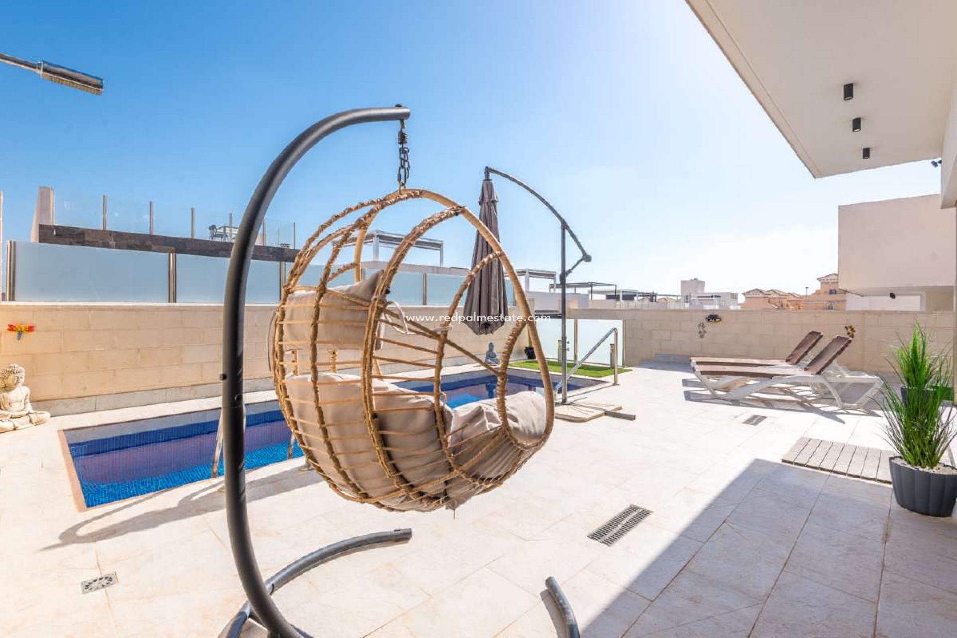 Återförsäljning - Villa -
Orihuela Costa