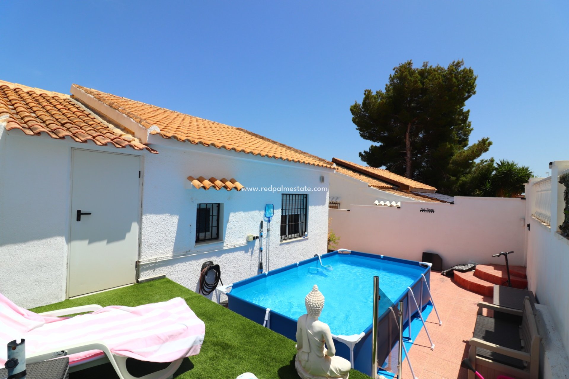Återförsäljning - Villa -
Orihuela Costa