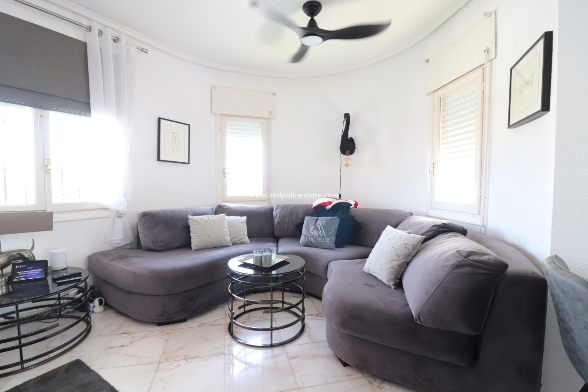 Återförsäljning - Villa -
Orihuela Costa