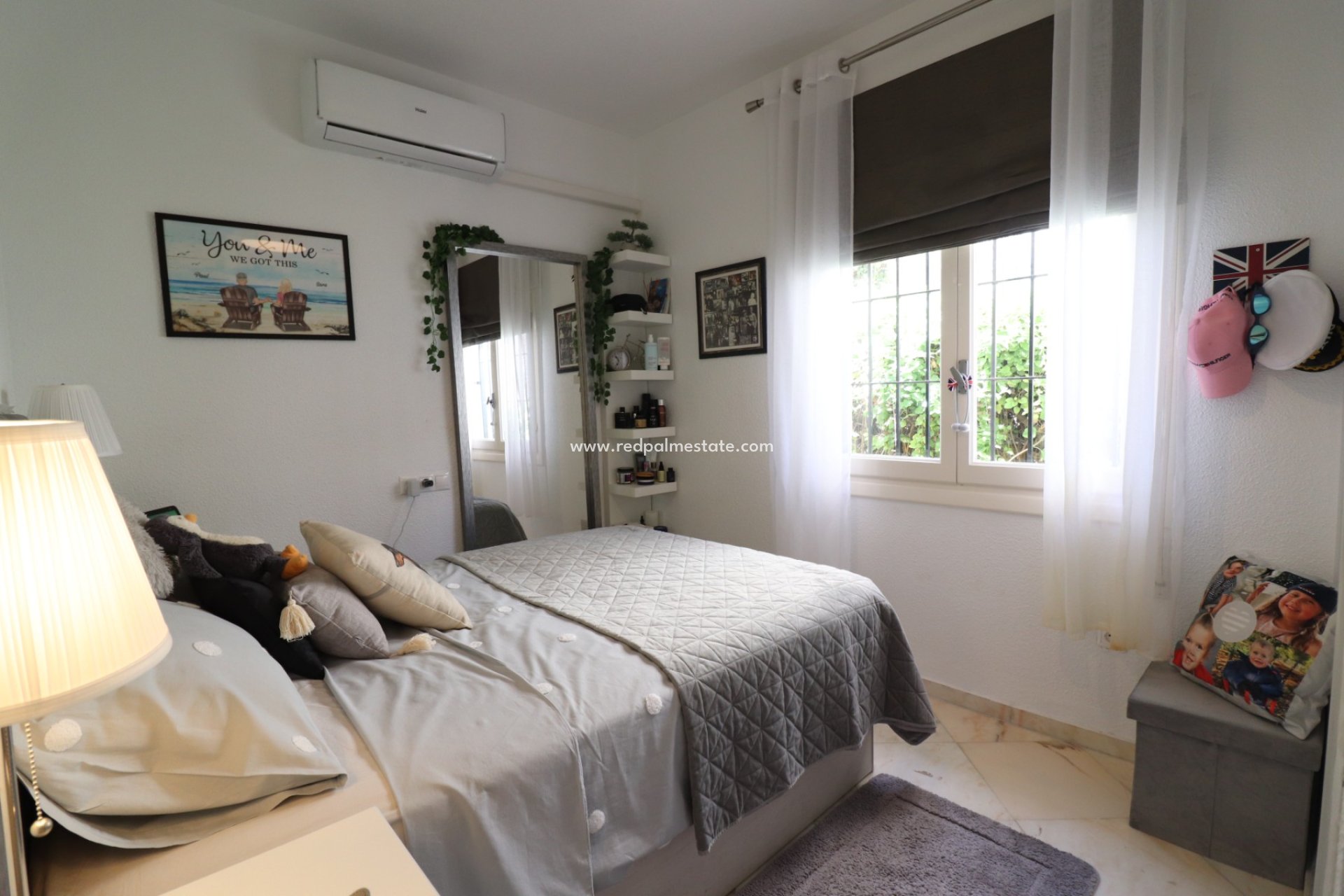 Återförsäljning - Villa -
Orihuela Costa