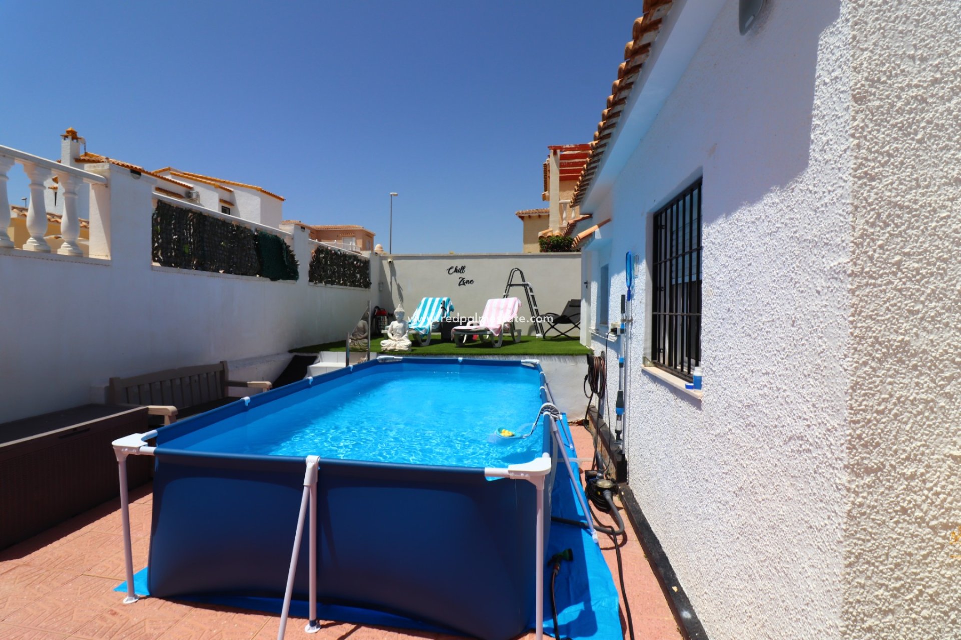 Återförsäljning - Villa -
Orihuela Costa