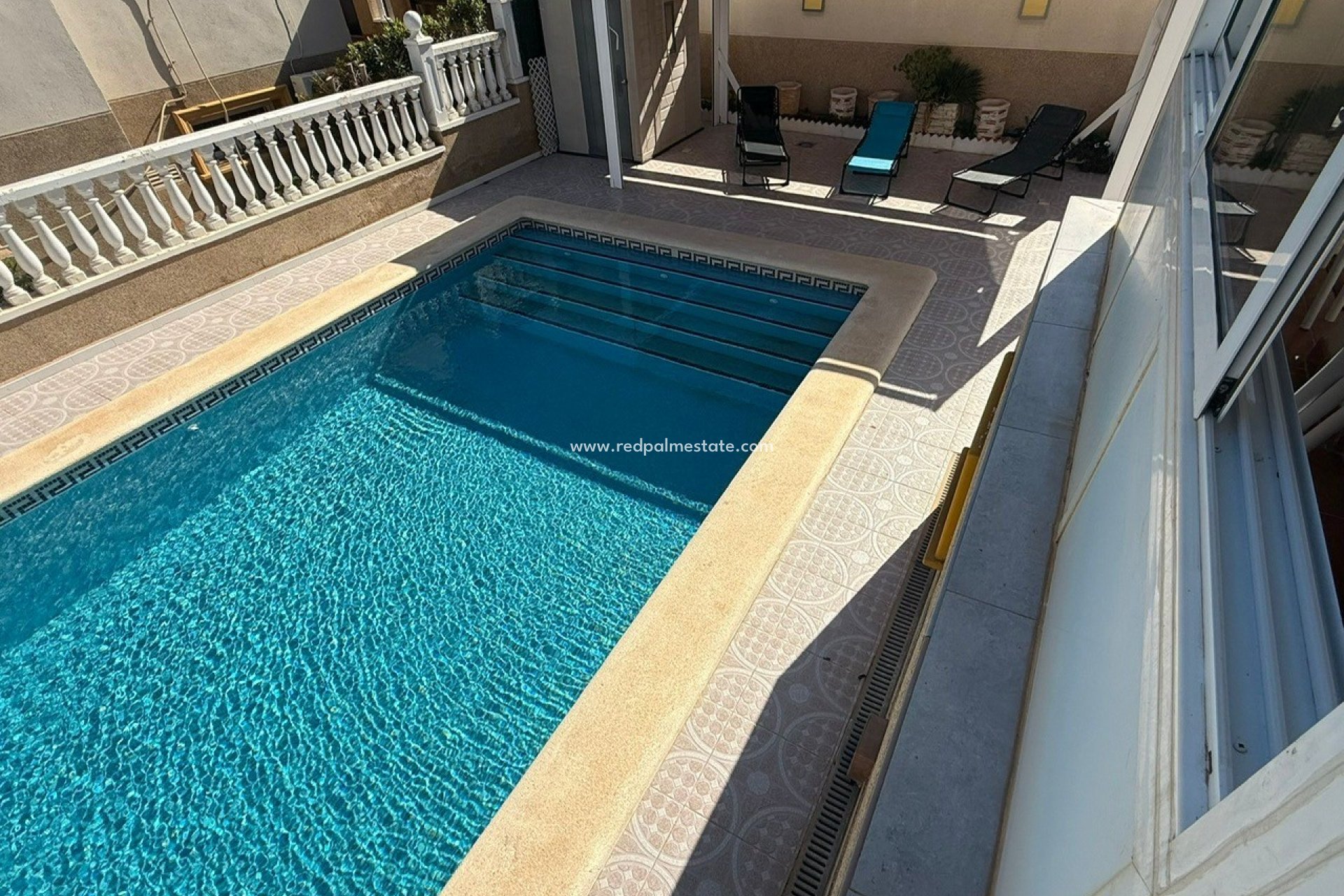 Återförsäljning - Villa -
Orihuela Costa