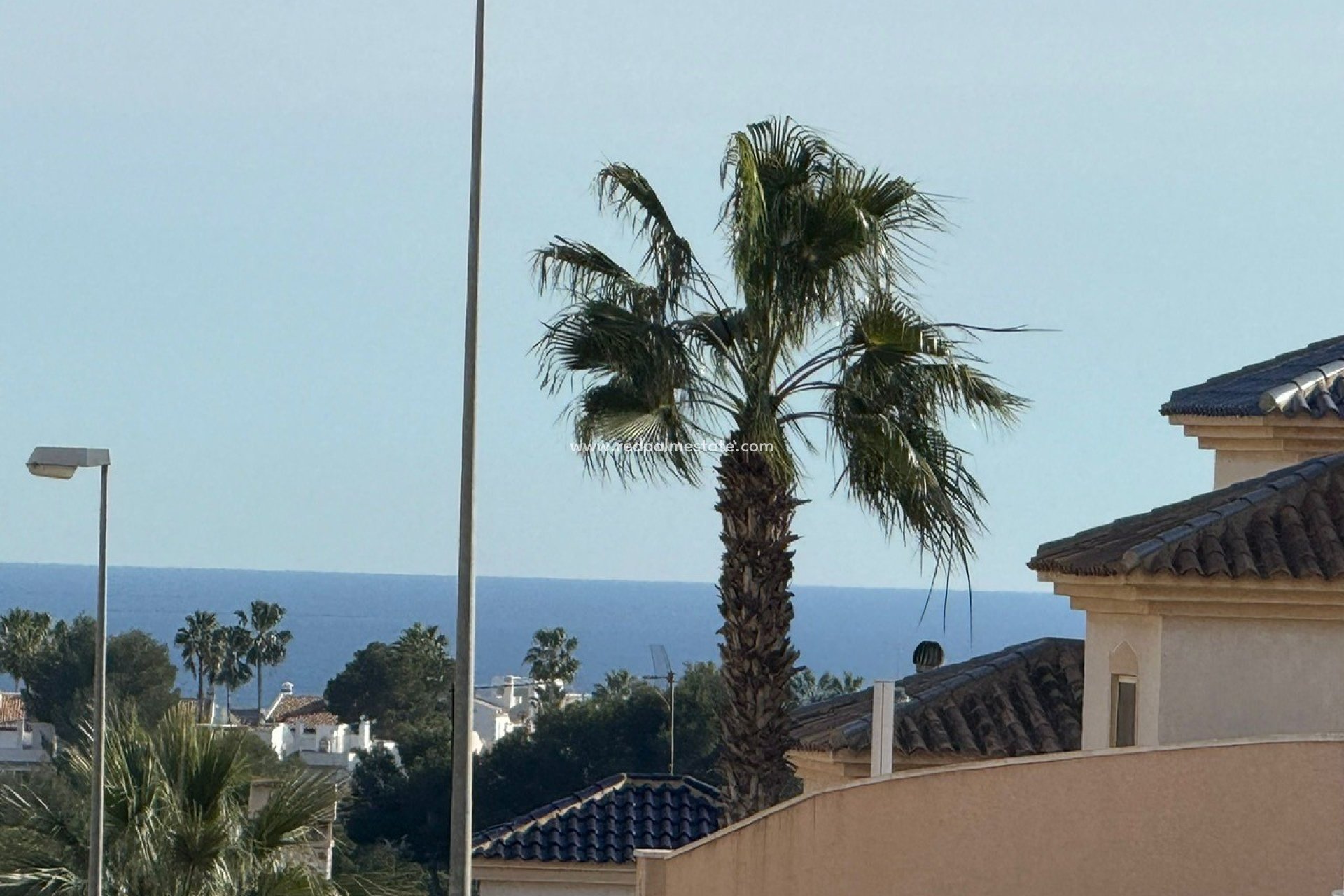 Återförsäljning - Villa -
Orihuela Costa
