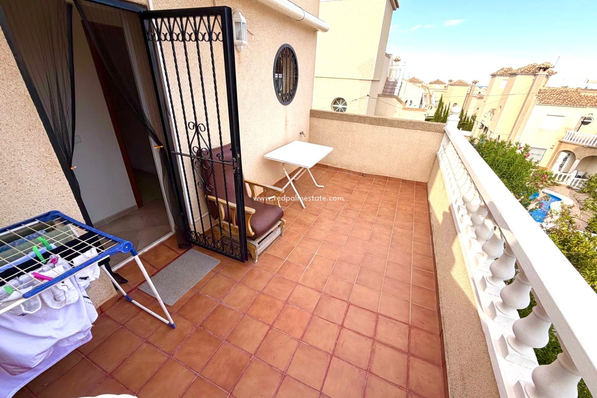 Återförsäljning - Villa -
Orihuela Costa
