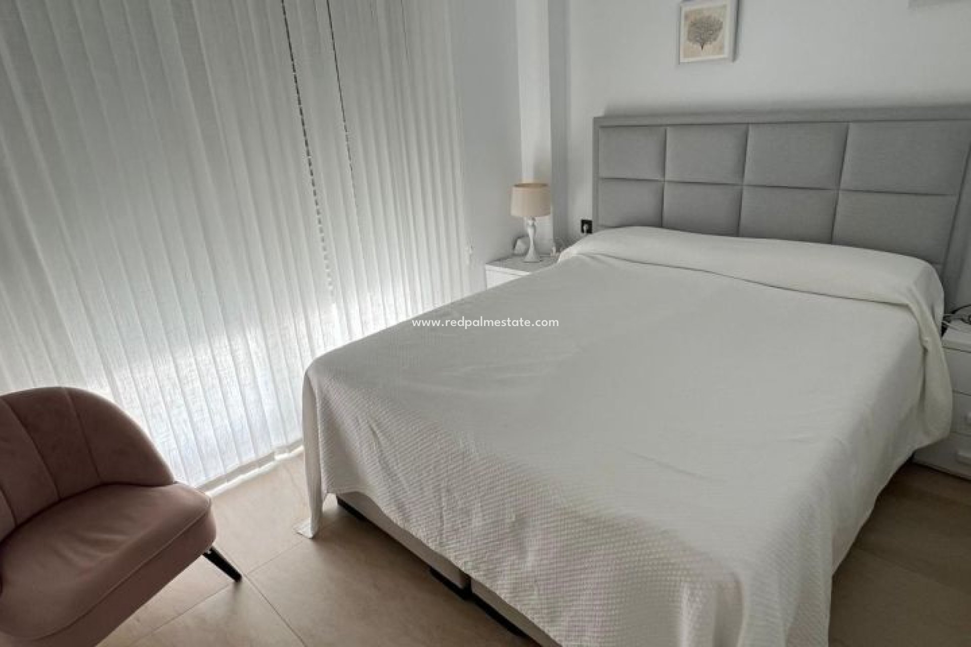 Återförsäljning - Villa -
Orihuela Costa