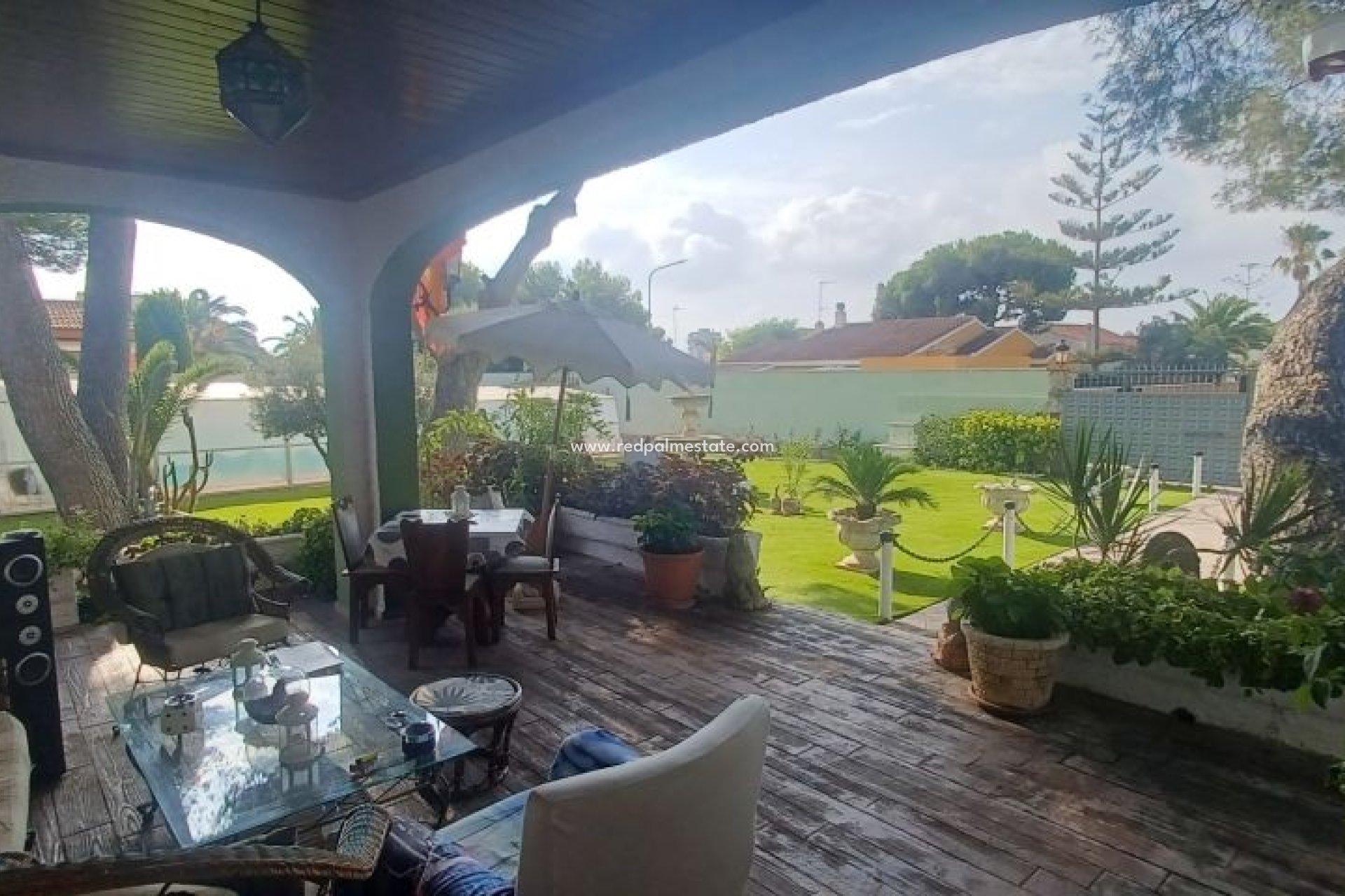 Återförsäljning - Villa -
Orihuela Costa