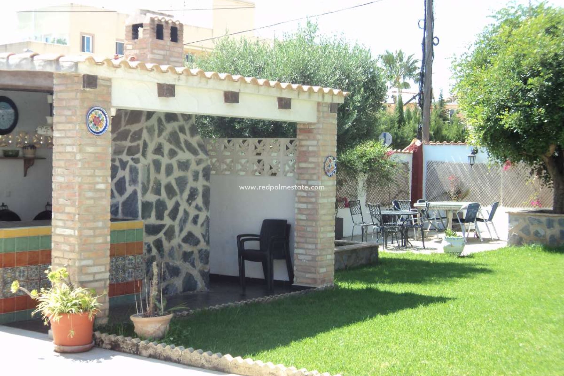 Återförsäljning - Villa -
Orihuela Costa