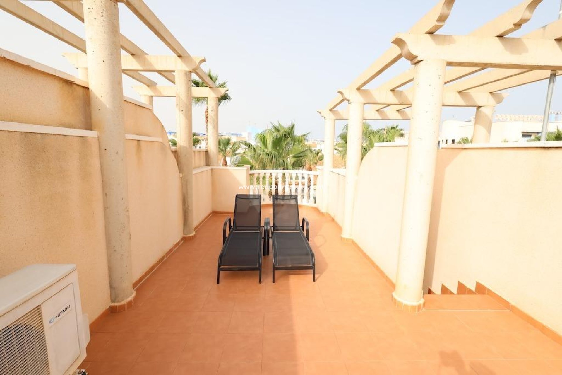 Återförsäljning - Villa -
Orihuela Costa