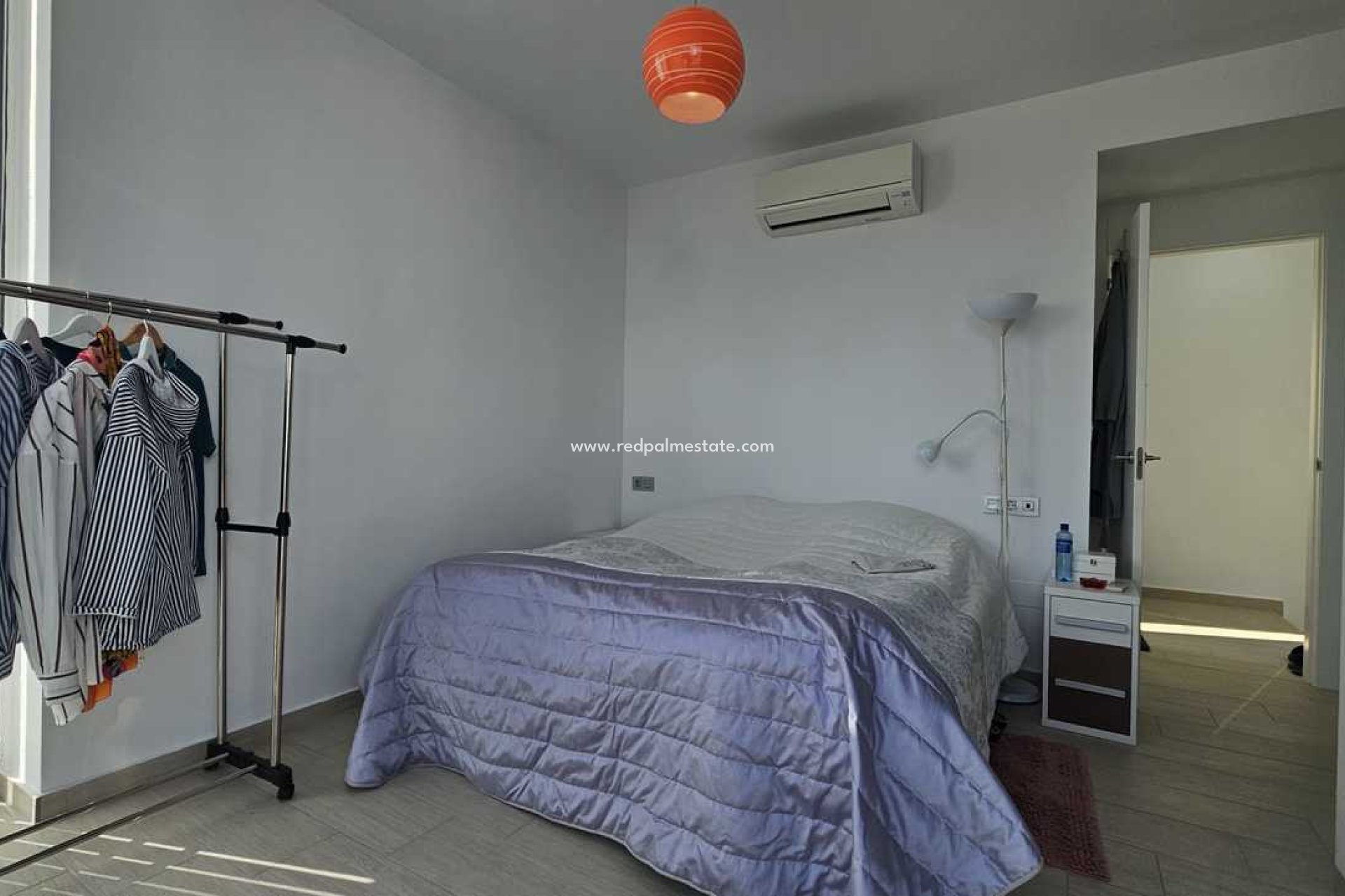 Återförsäljning - Villa -
Orihuela Costa