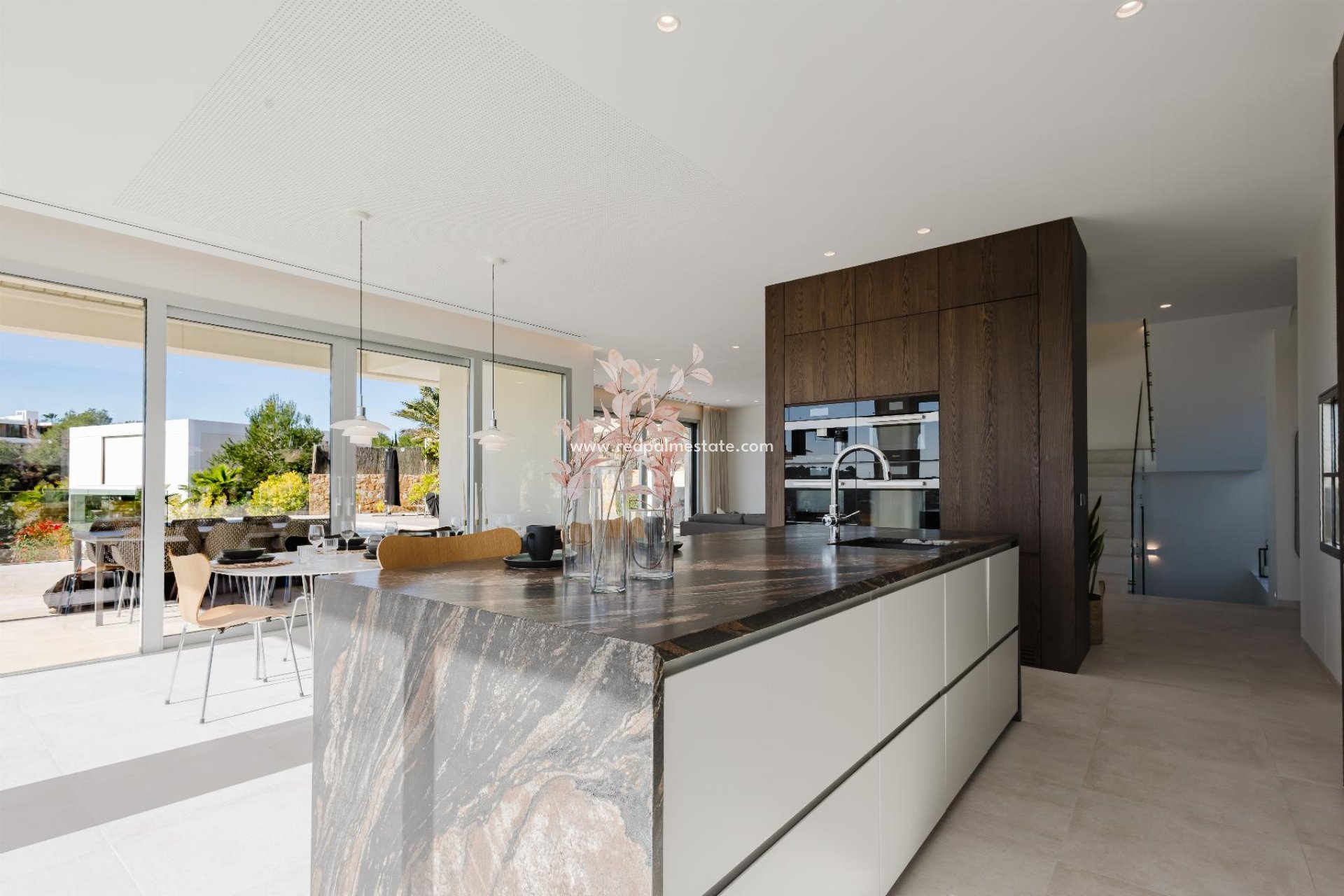 Återförsäljning - Villa -
Orihuela Costa