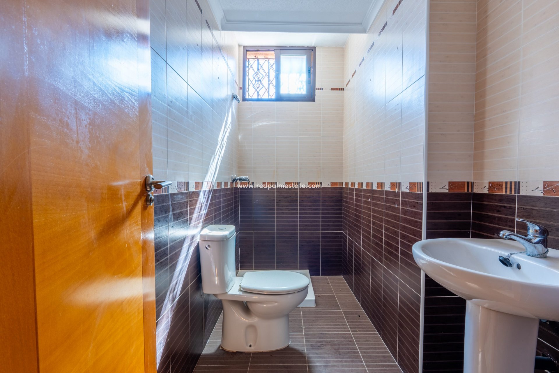 Återförsäljning - Villa -
Orihuela Costa