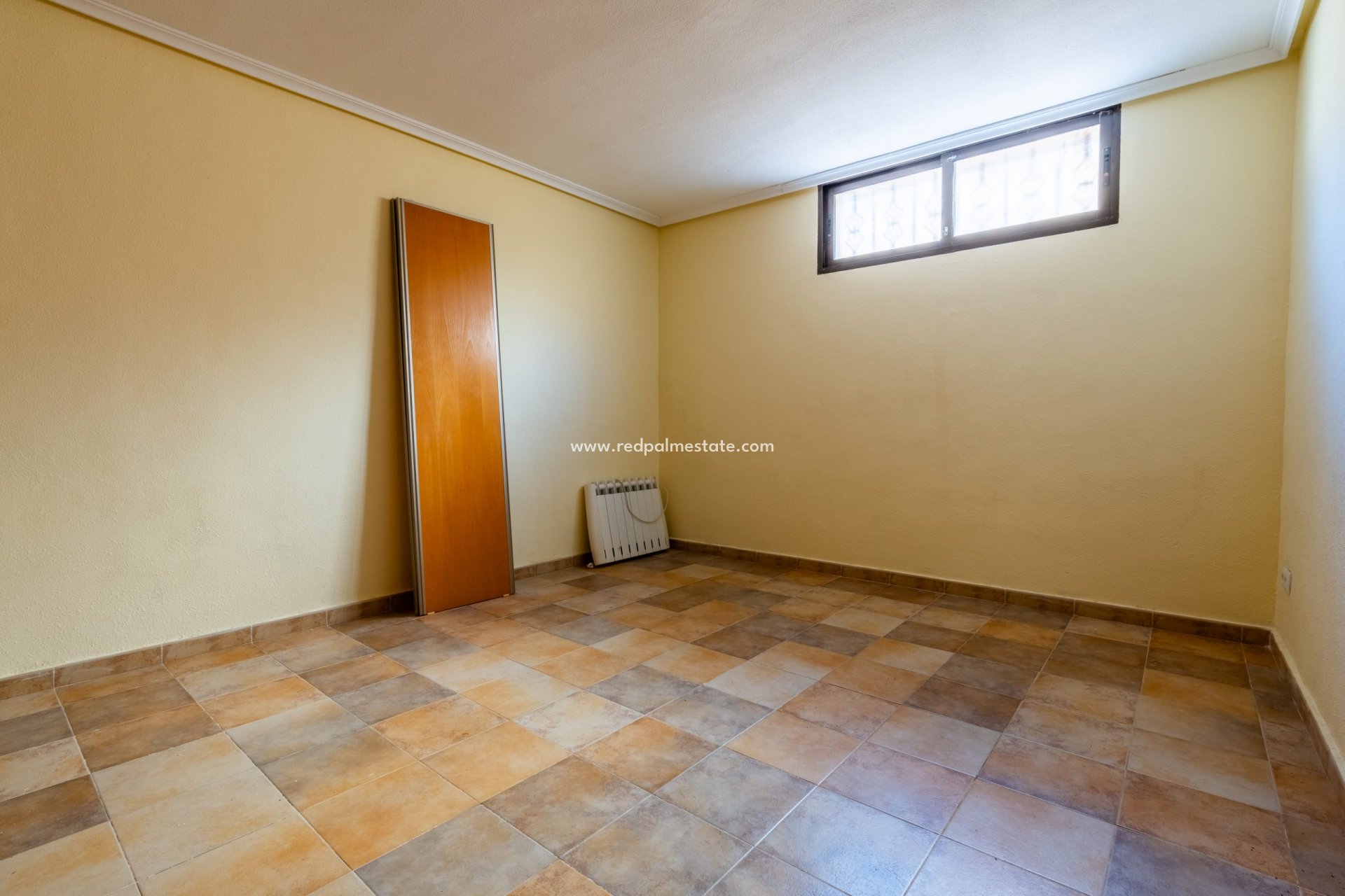 Återförsäljning - Villa -
Orihuela Costa