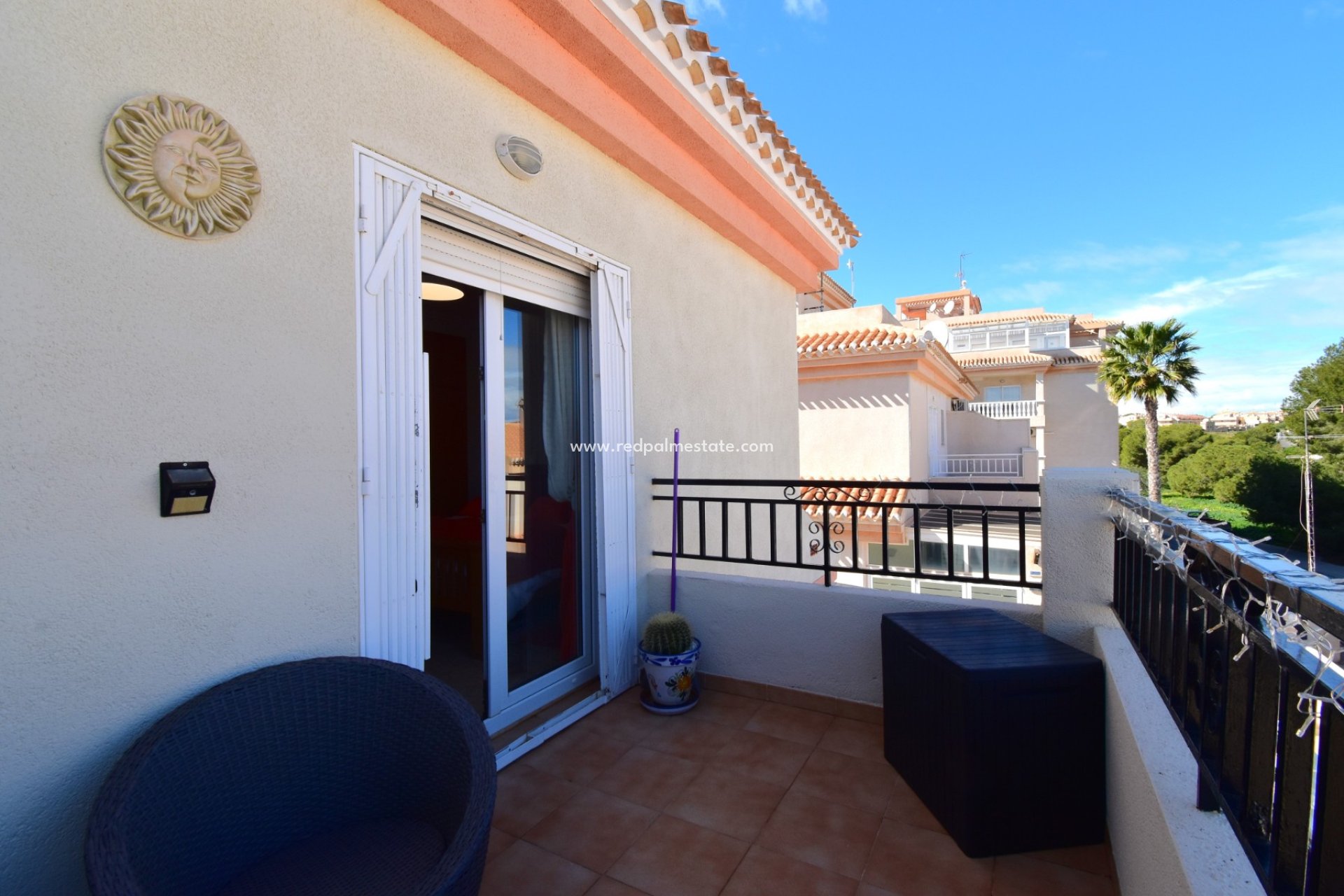 Återförsäljning - Villa -
Orihuela Costa
