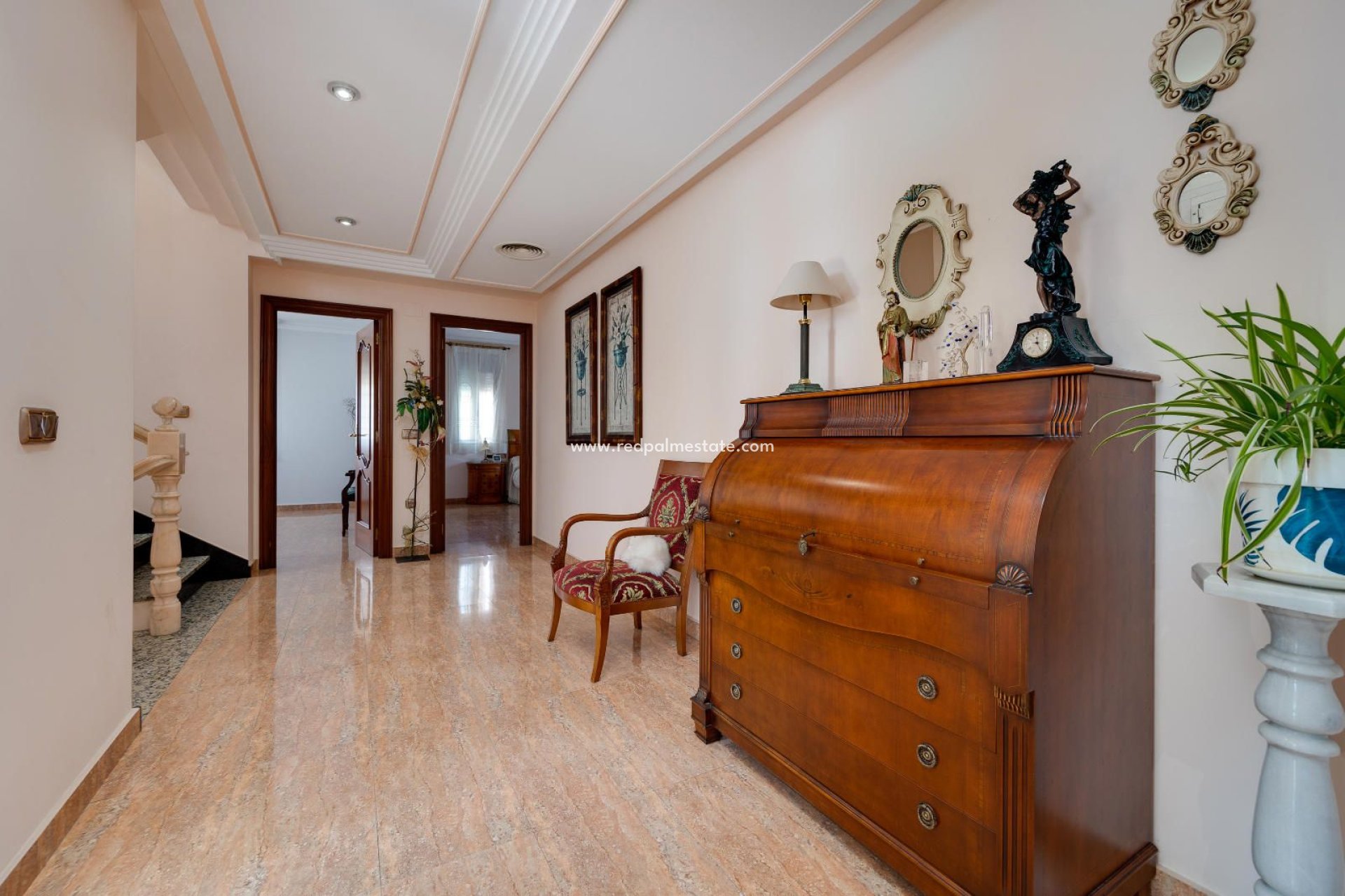 Återförsäljning - Villa -
Orihuela - Hurchillo