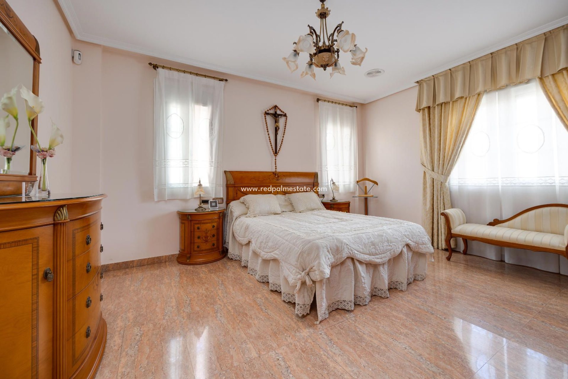 Återförsäljning - Villa -
Orihuela - Hurchillo