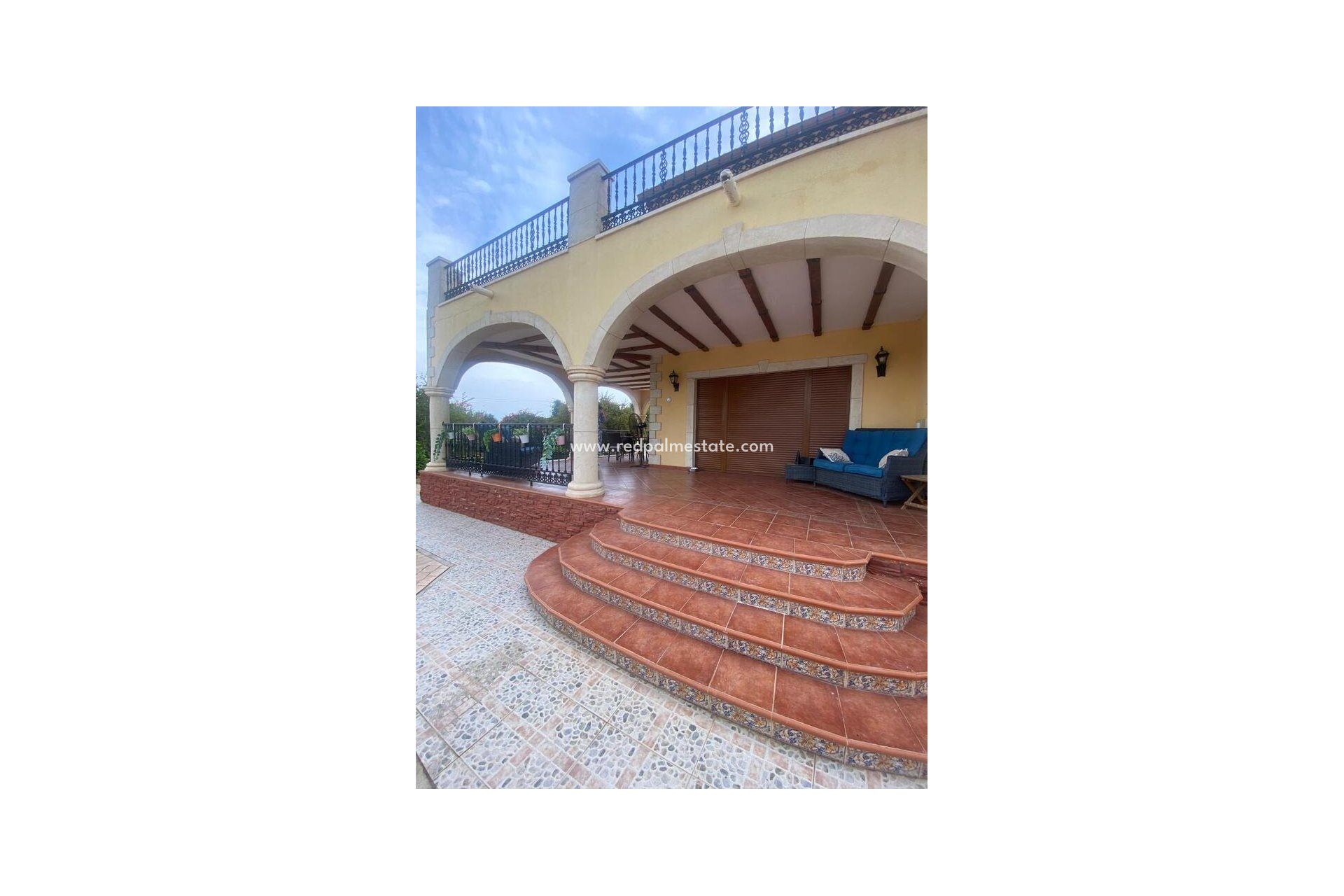 Återförsäljning - Villa -
Orihuela - Inland