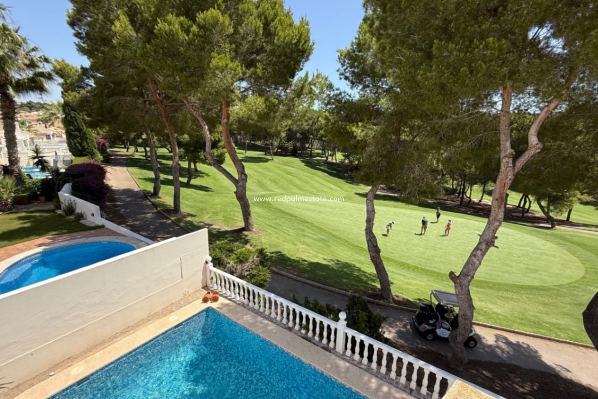 Återförsäljning - Villa -
Orihuela - Inland