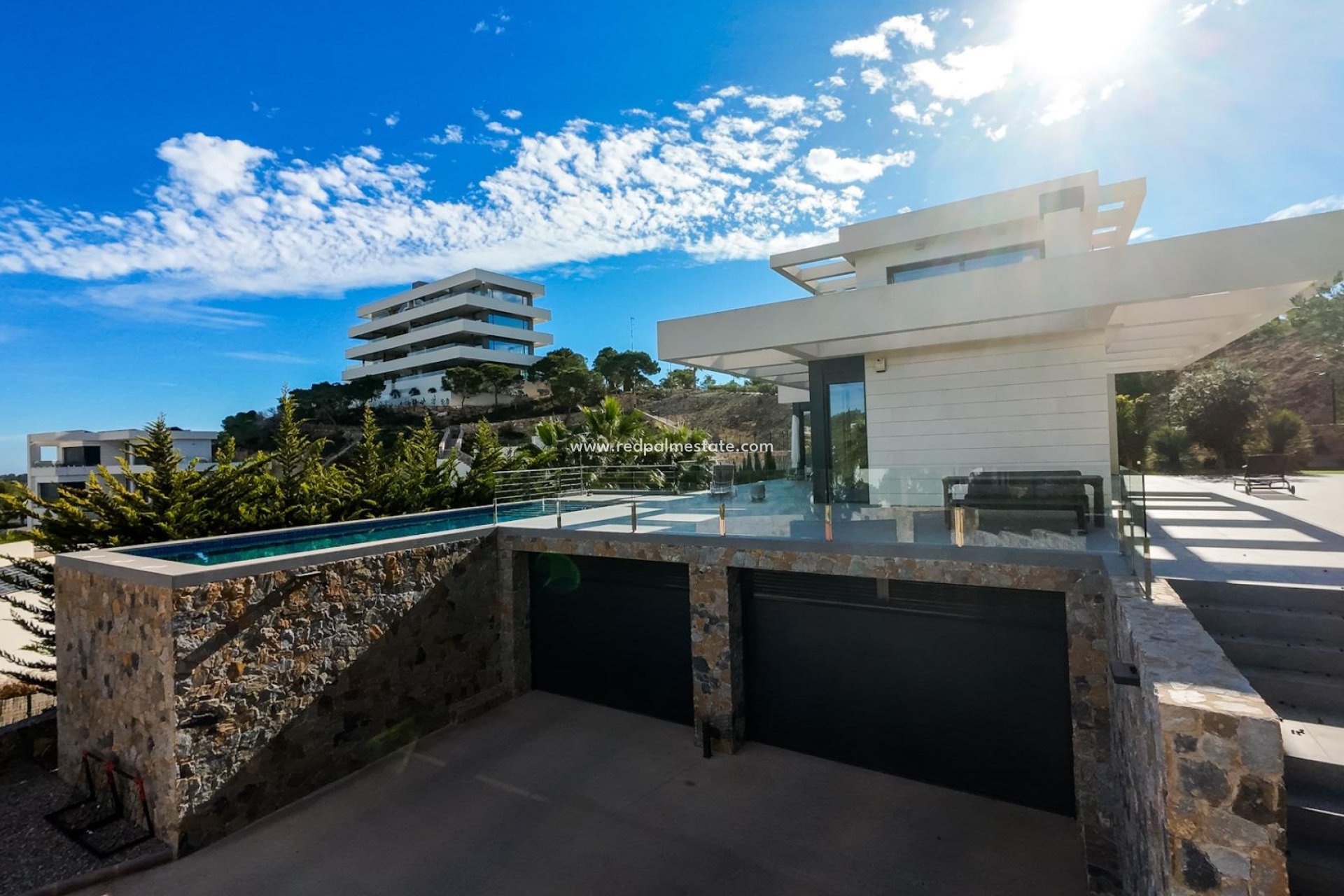 Återförsäljning - Villa -
Orihuela - Las Colinas Golf