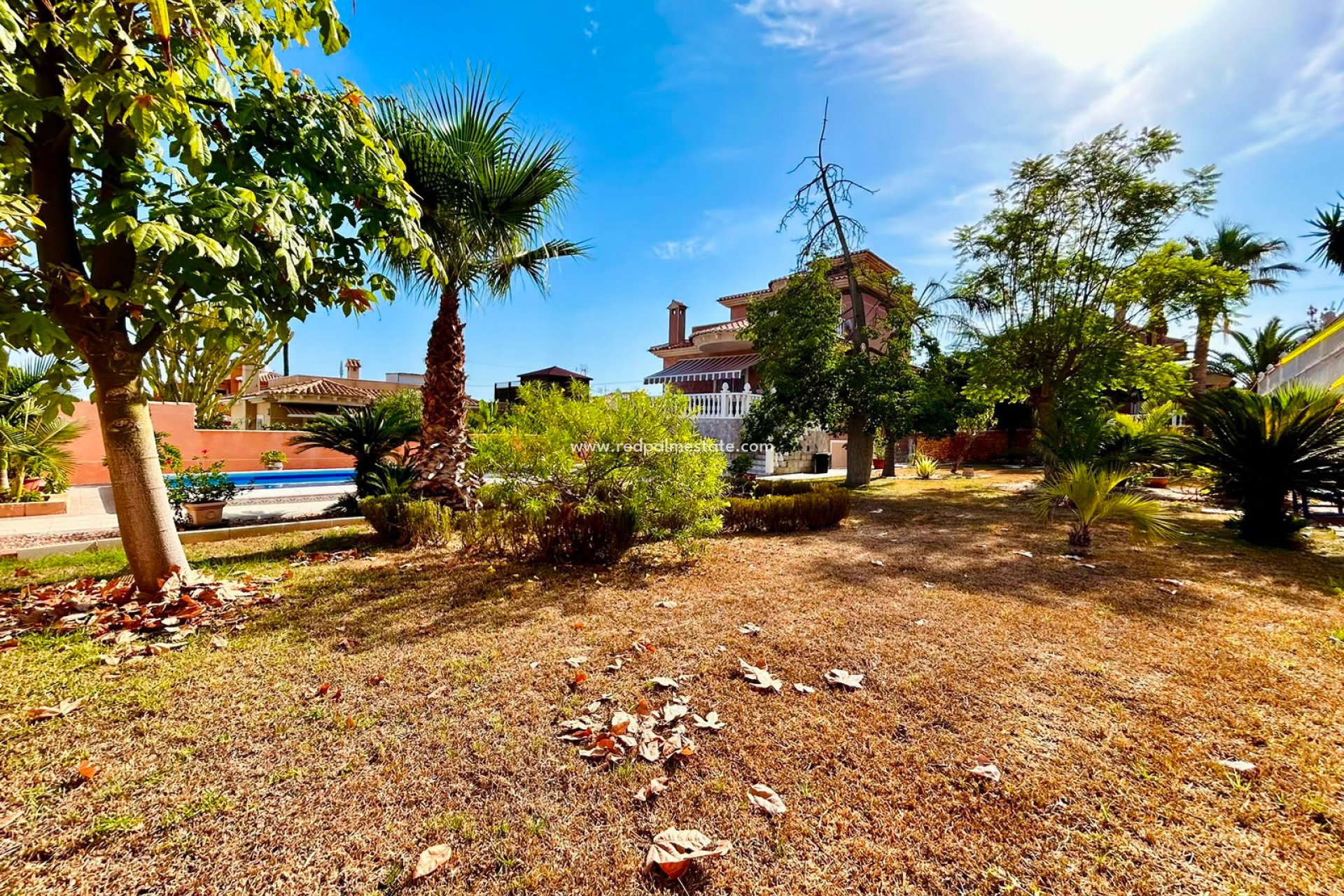 Återförsäljning - Villa -
Orihuela - Los balcones
