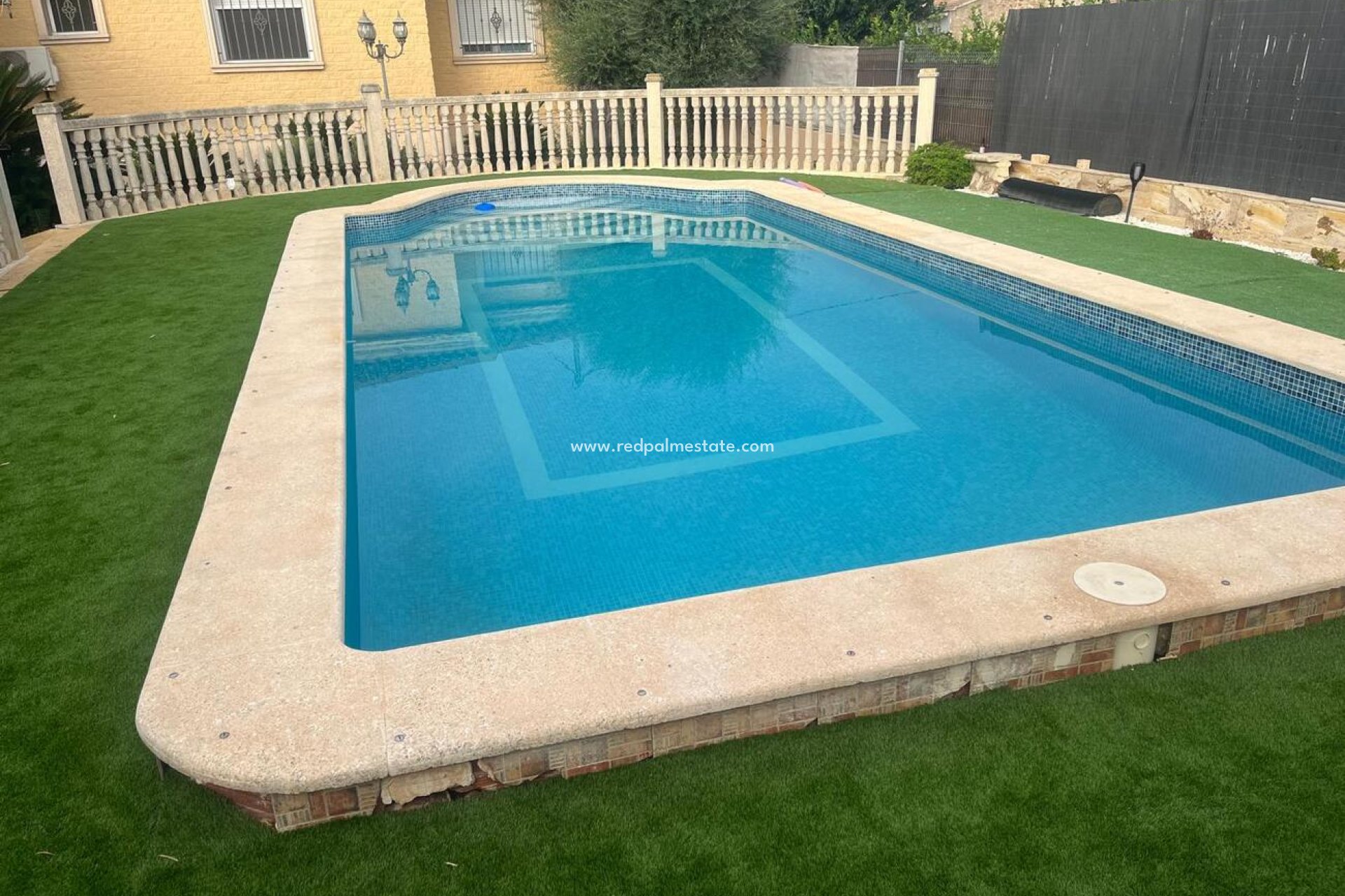 Återförsäljning - Villa -
Orihuela - LOS DESEMPARADOS