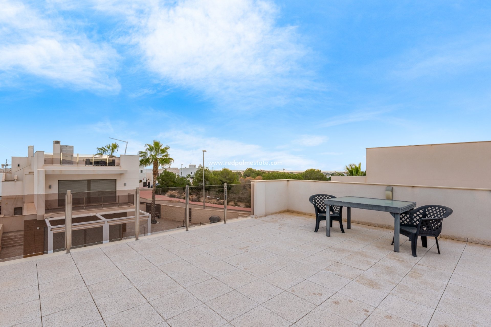 Återförsäljning - Villa -
Orihuela - Villamartín