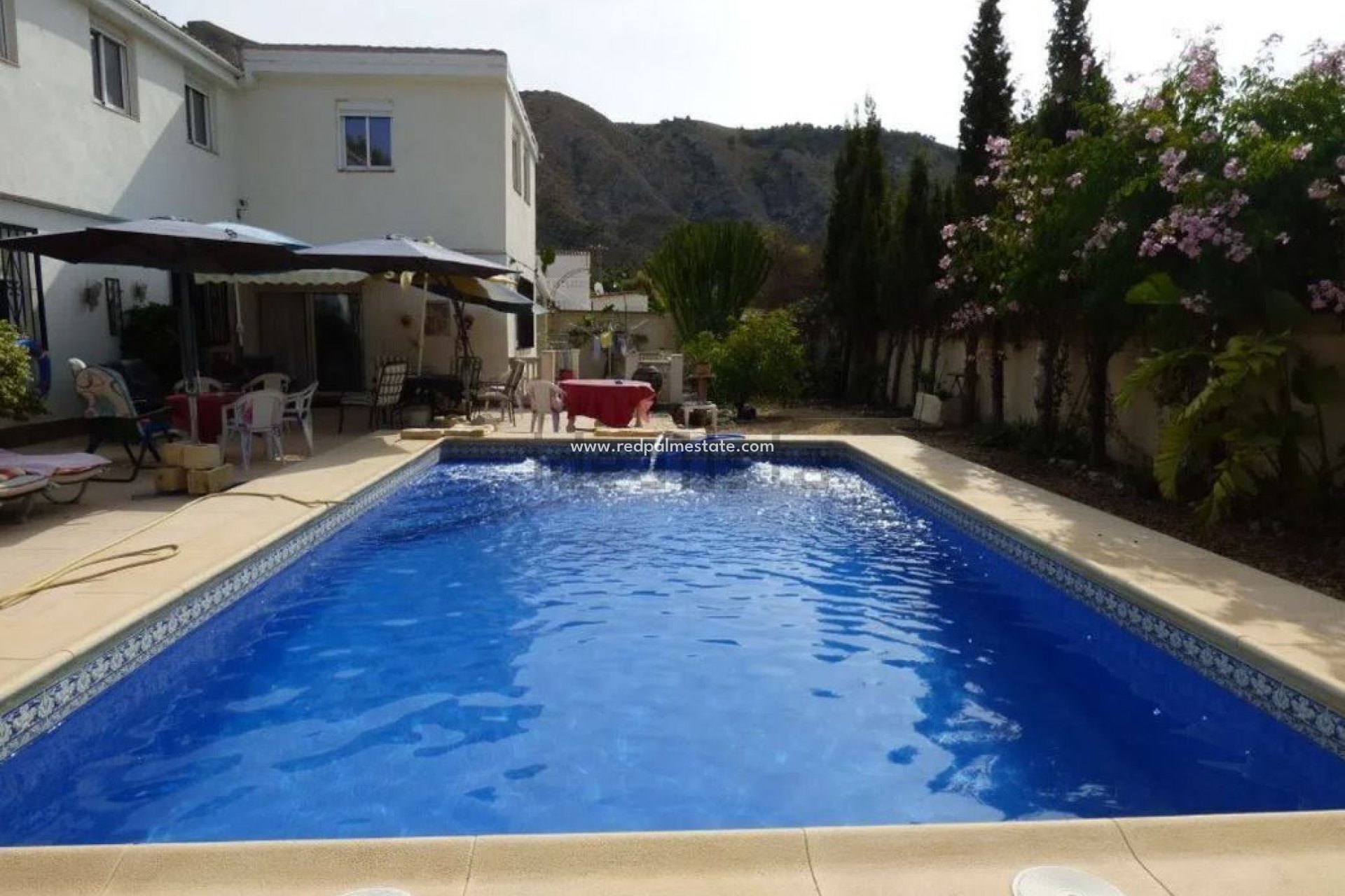 Återförsäljning - Villa -
Orxeta - Costa Blanca