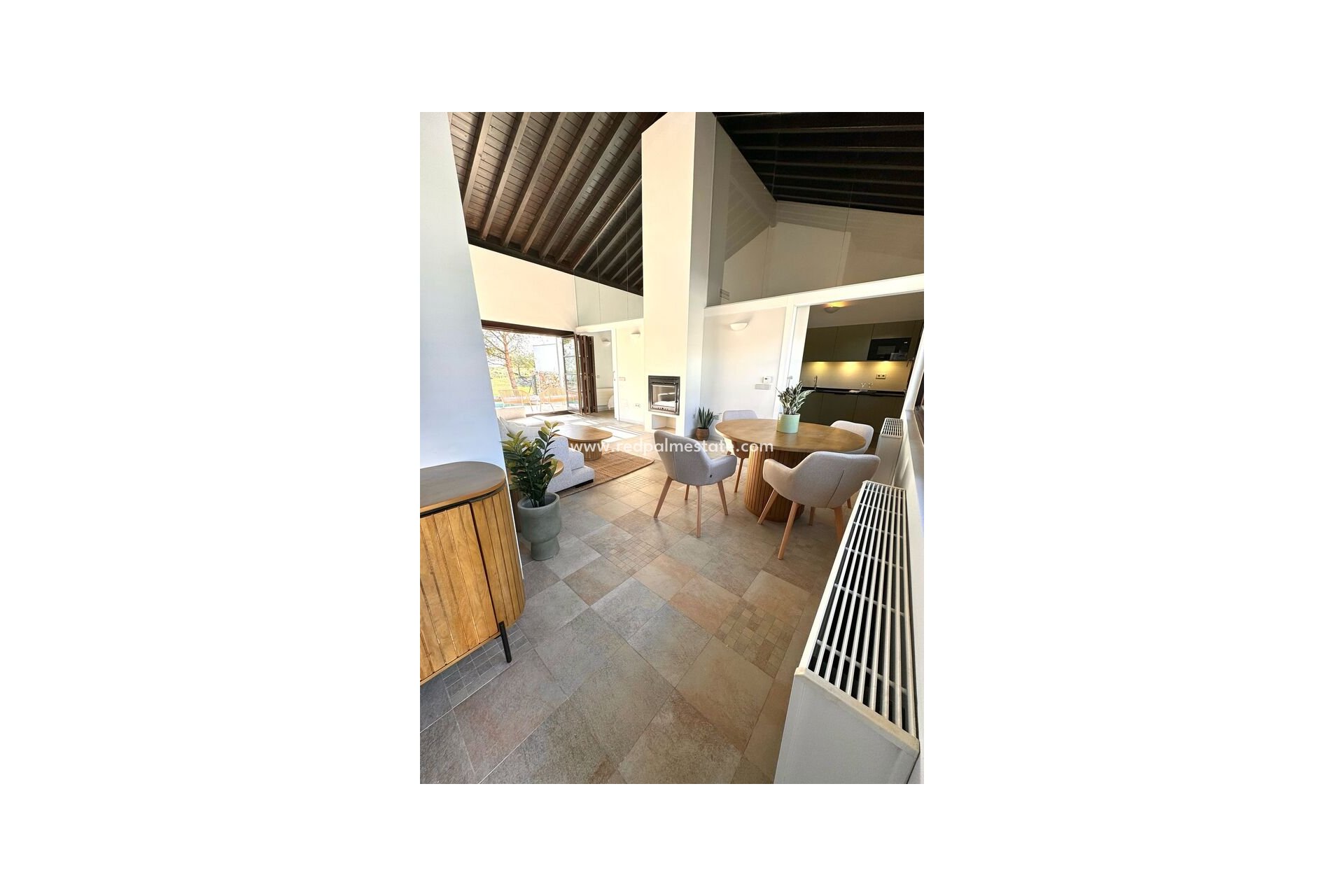 Återförsäljning - Villa -
Peraleja Golf - Inland