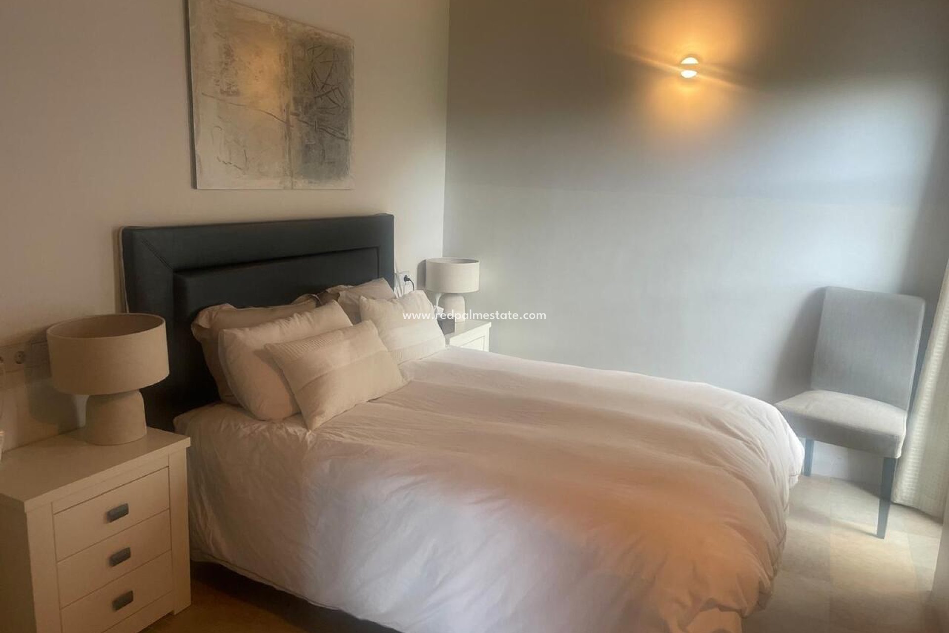 Återförsäljning - Villa -
Peraleja Golf - Inland