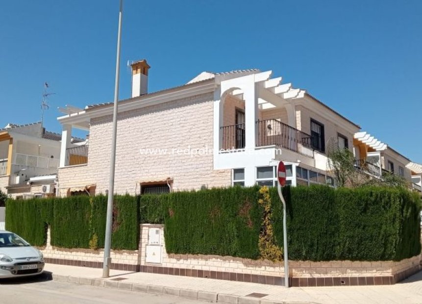 Återförsäljning - Villa -
Pilar de la Horadada - Costa Blanca