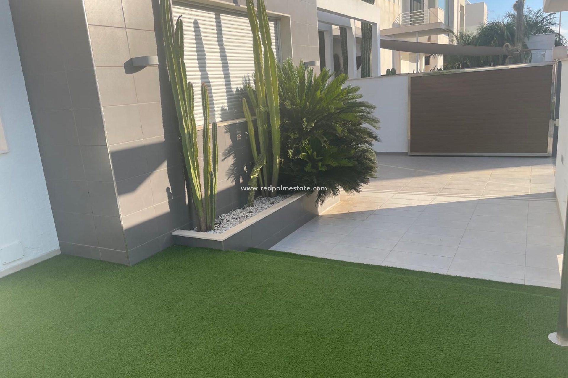 Återförsäljning - Villa -
Pilar de la Horadada