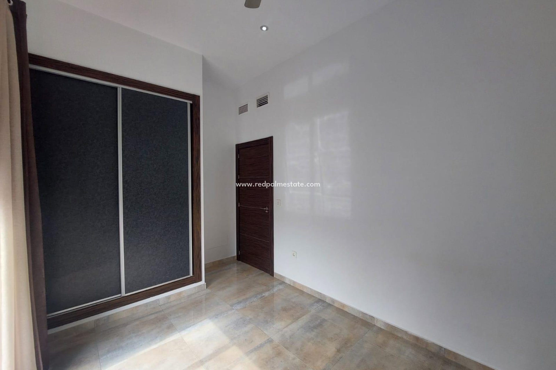 Återförsäljning - Villa -
Pilar de la Horadada