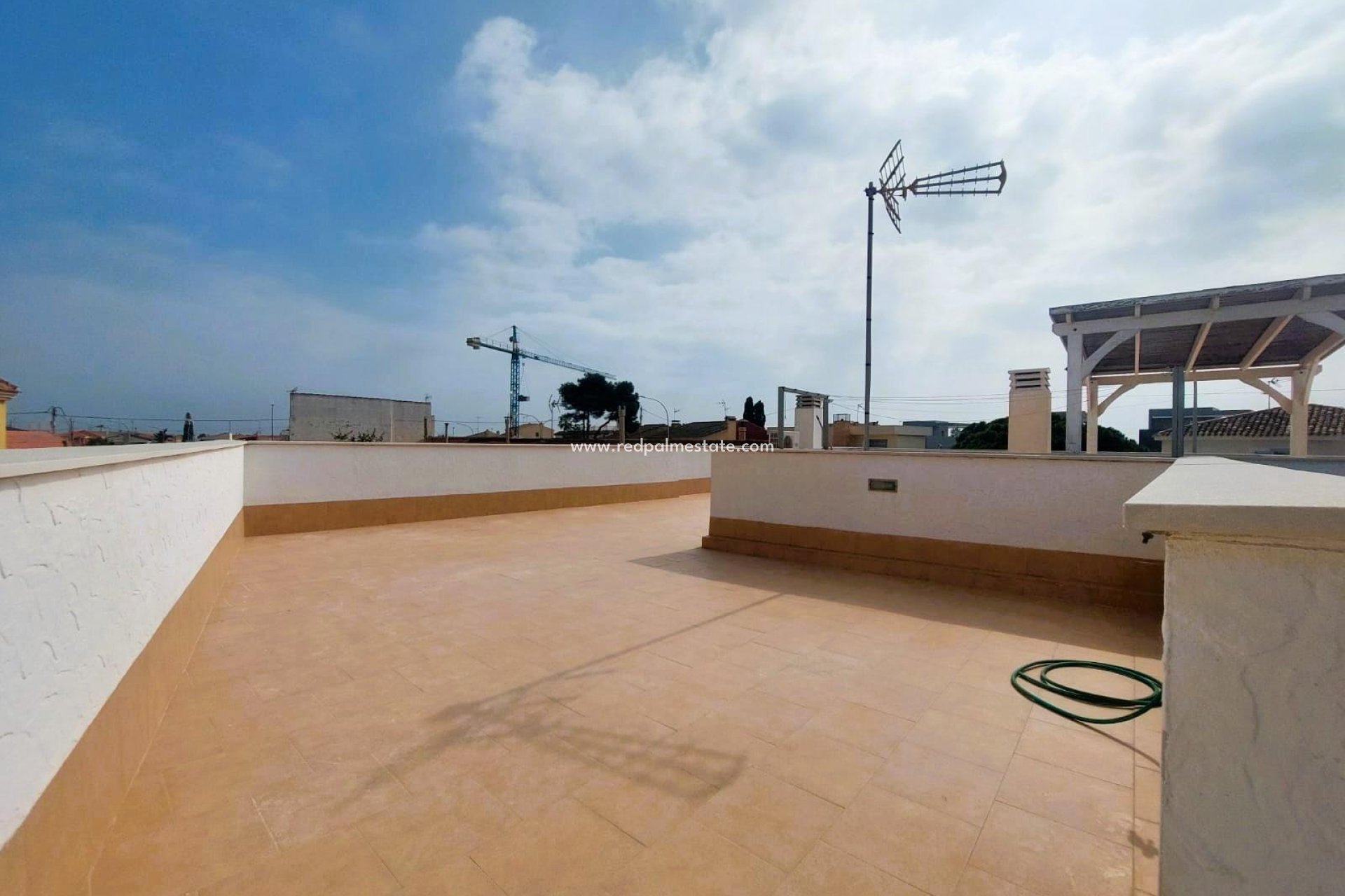 Återförsäljning - Villa -
Pilar de la Horadada