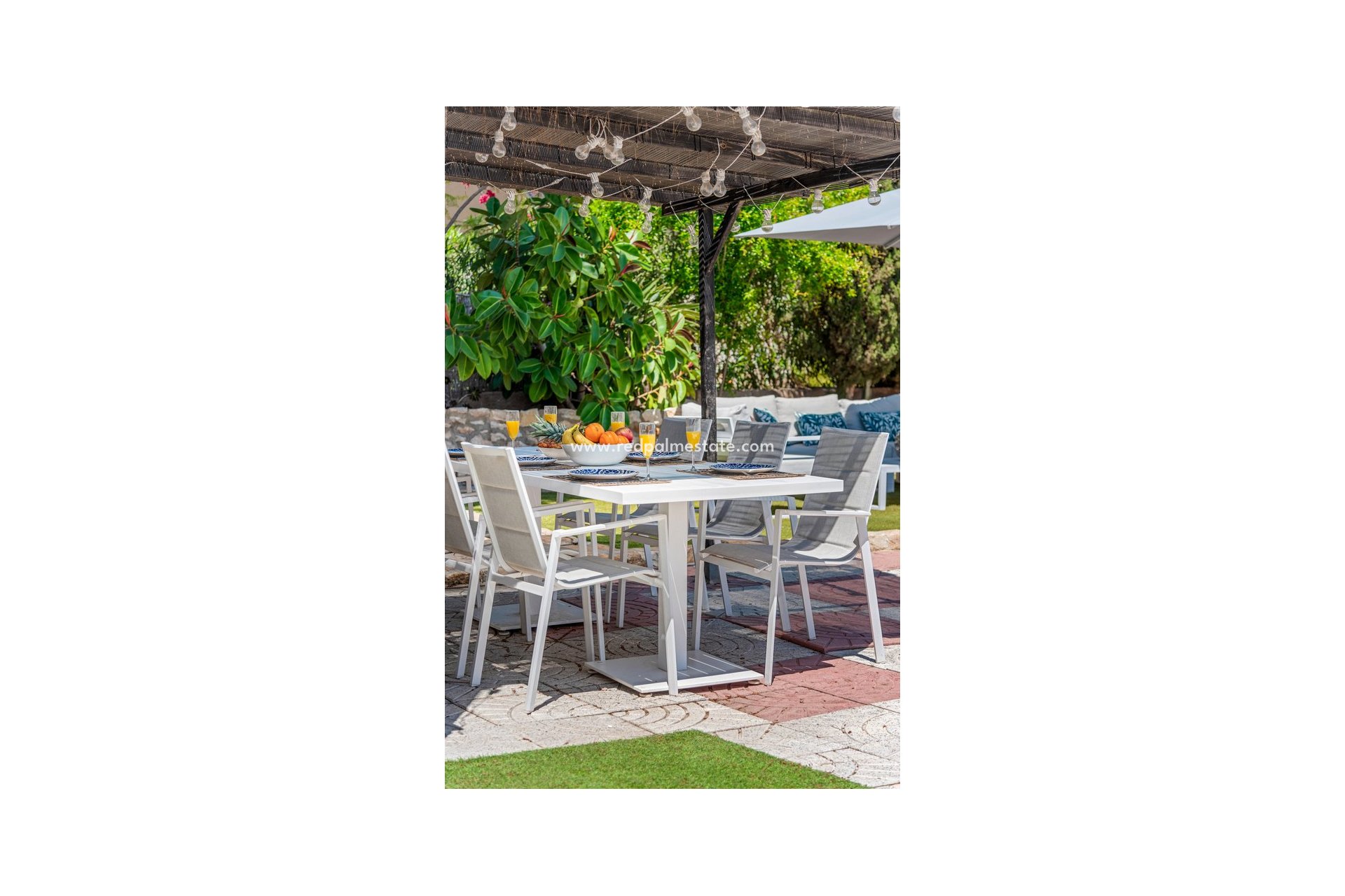 Återförsäljning - Villa -
Pinar de Campoverde - Costa Blanca