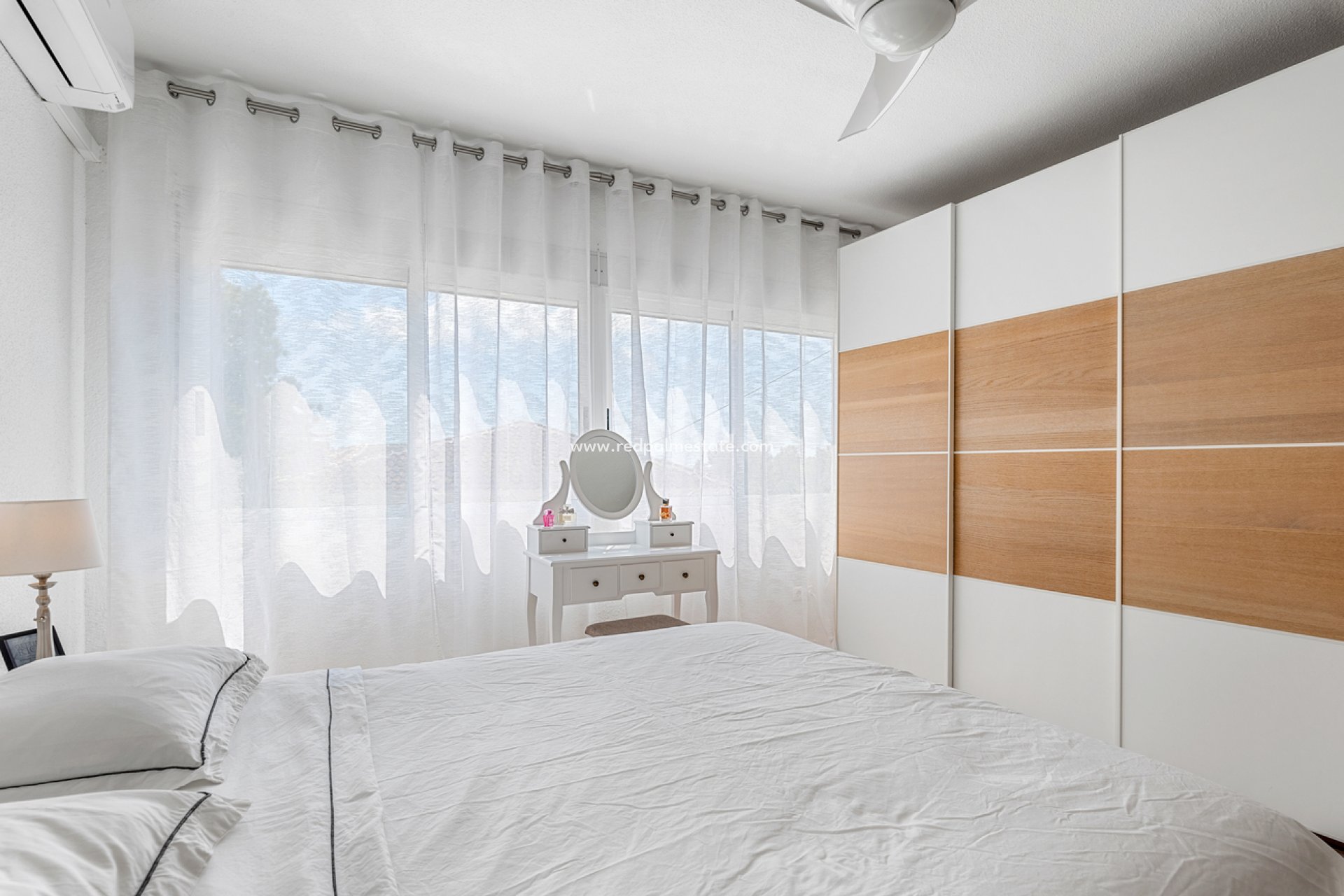 Återförsäljning - Villa -
Pinar de Campoverde - Costa Blanca