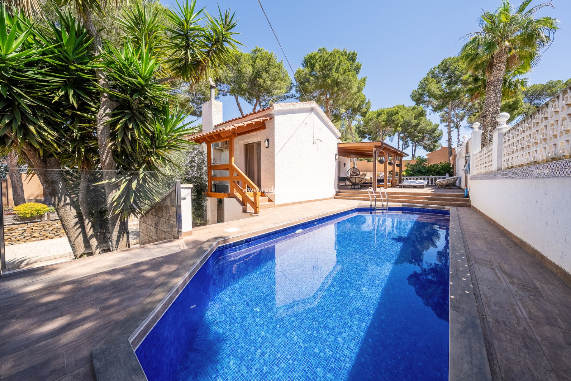 Återförsäljning - Villa -
Pinar de Campoverde
