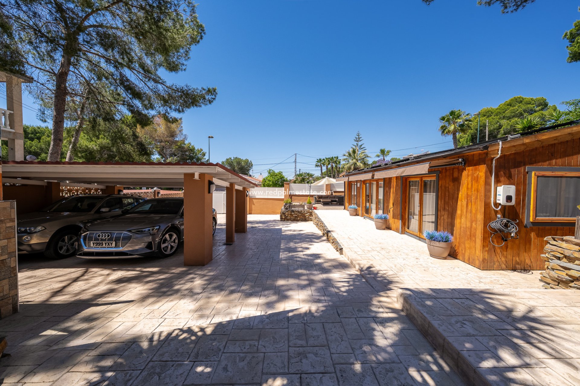 Återförsäljning - Villa -
Pinar de Campoverde
