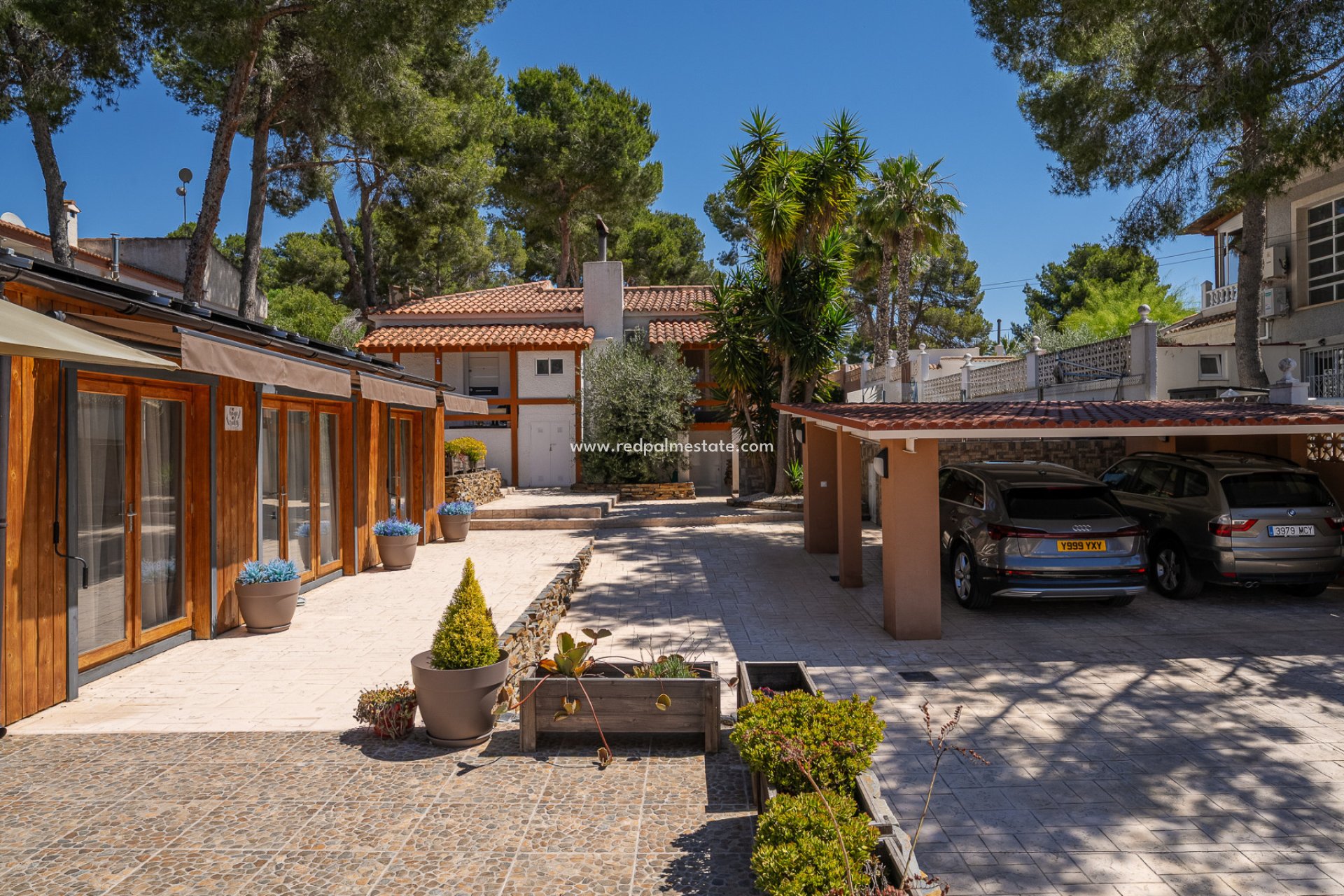 Återförsäljning - Villa -
Pinar de Campoverde